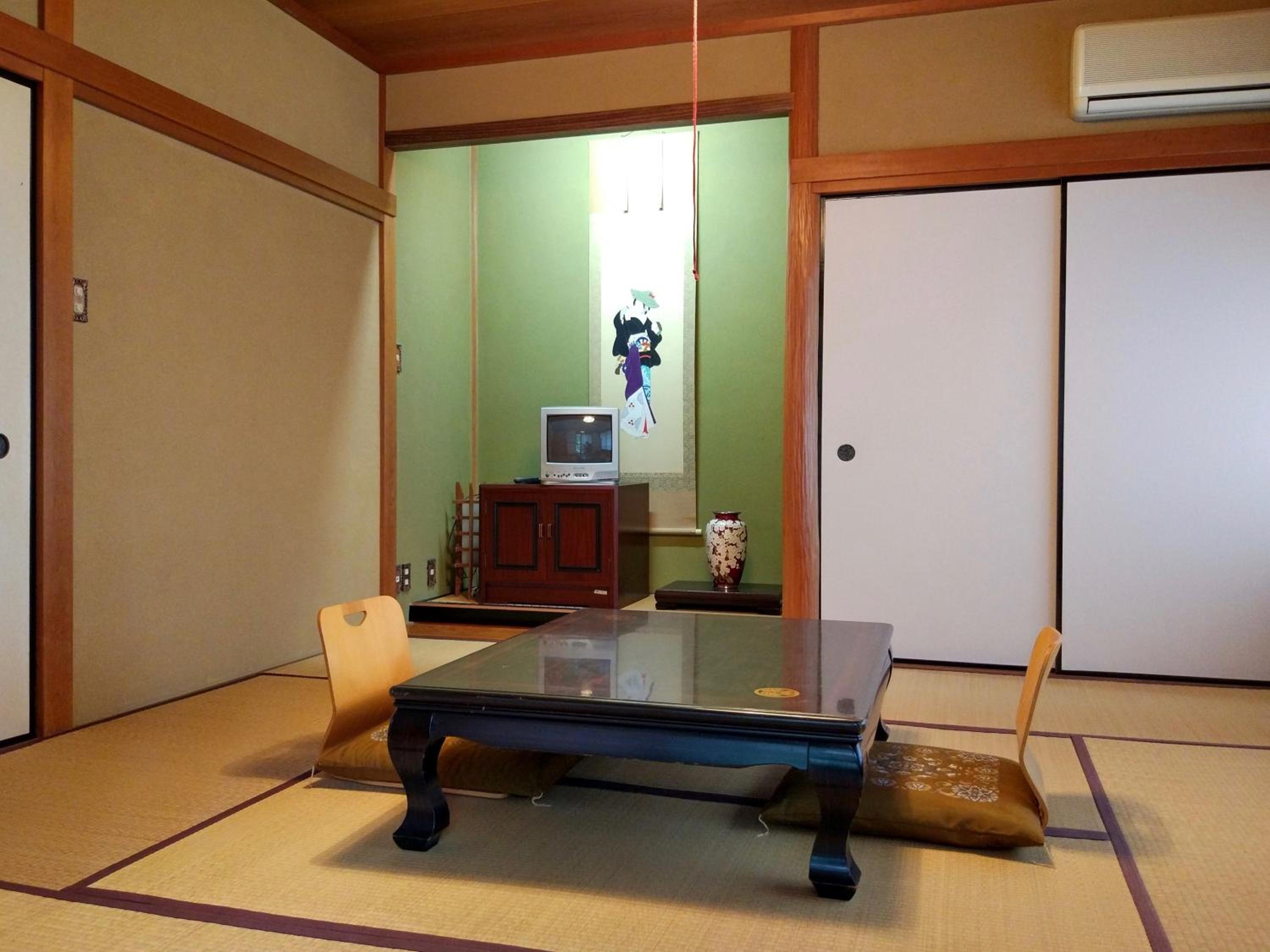 Quadruple Room - Photo 5