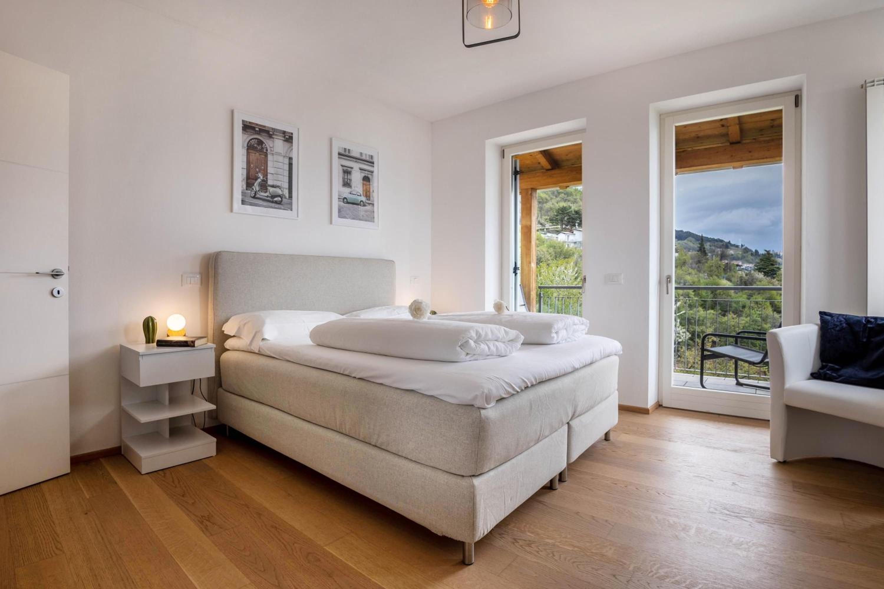 Superior One-Bedroom Apartment With Balcony photo 1