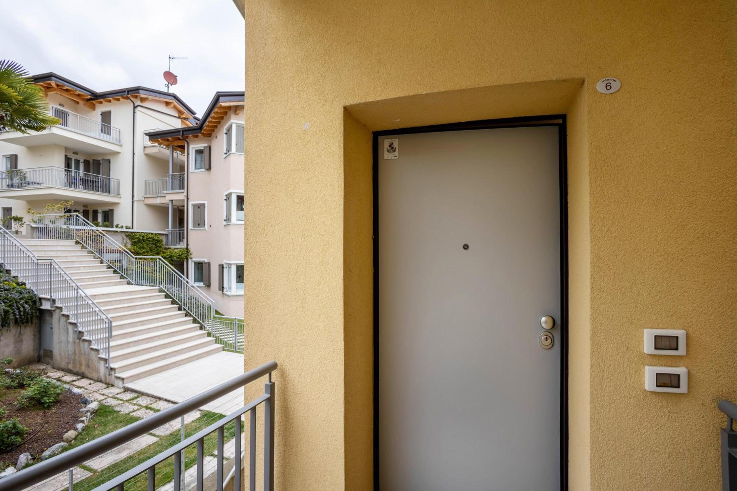 Superior One-Bedroom Apartment With Balcony photo 2