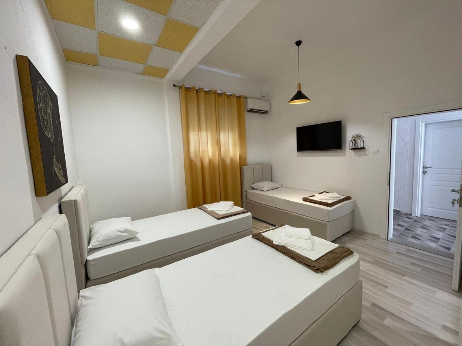 Superior Triple Room - Photo 15