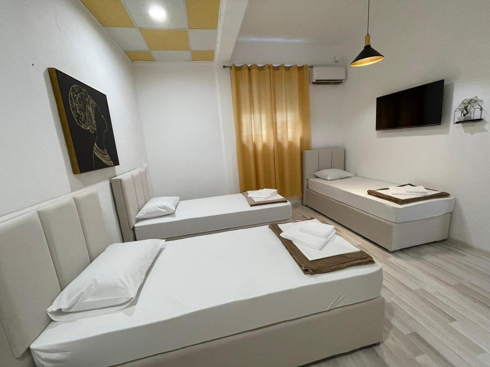 Superior Triple Room - Photo 14