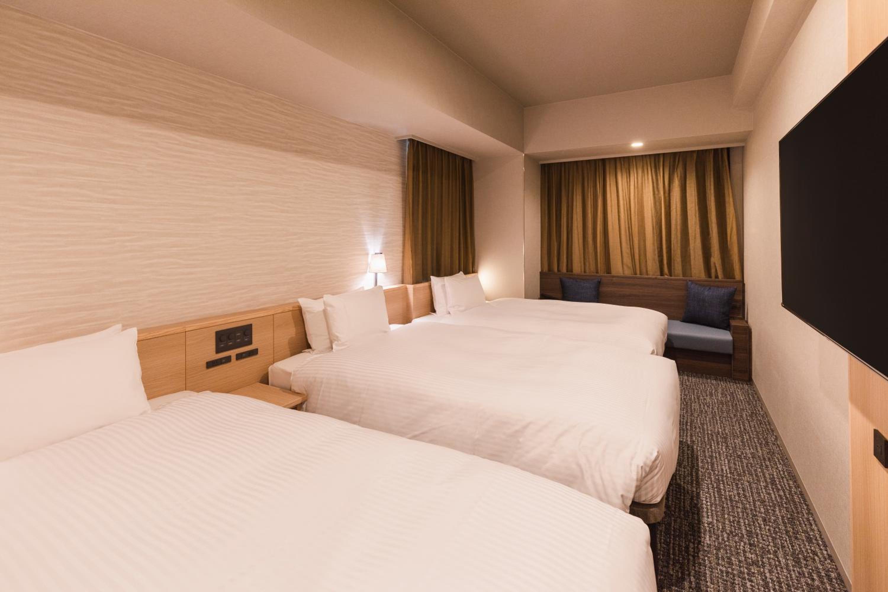 Superior Triple Room