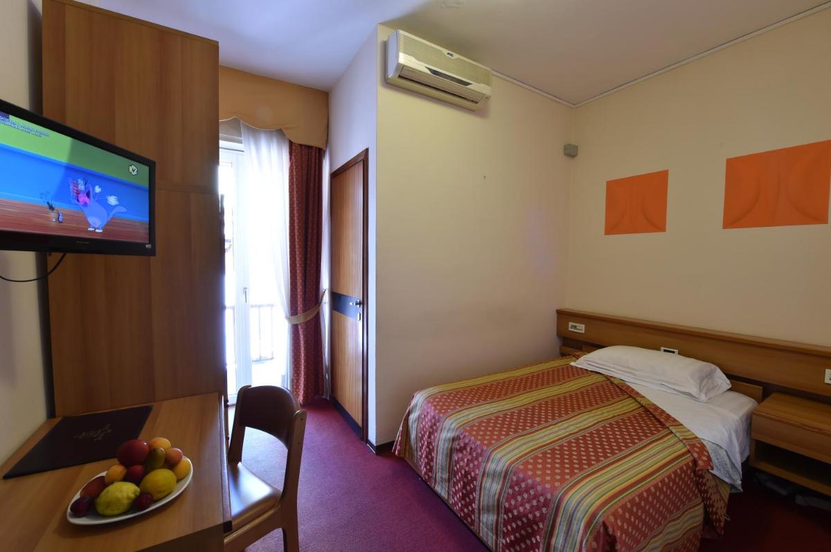 Economy Single Room photo 2