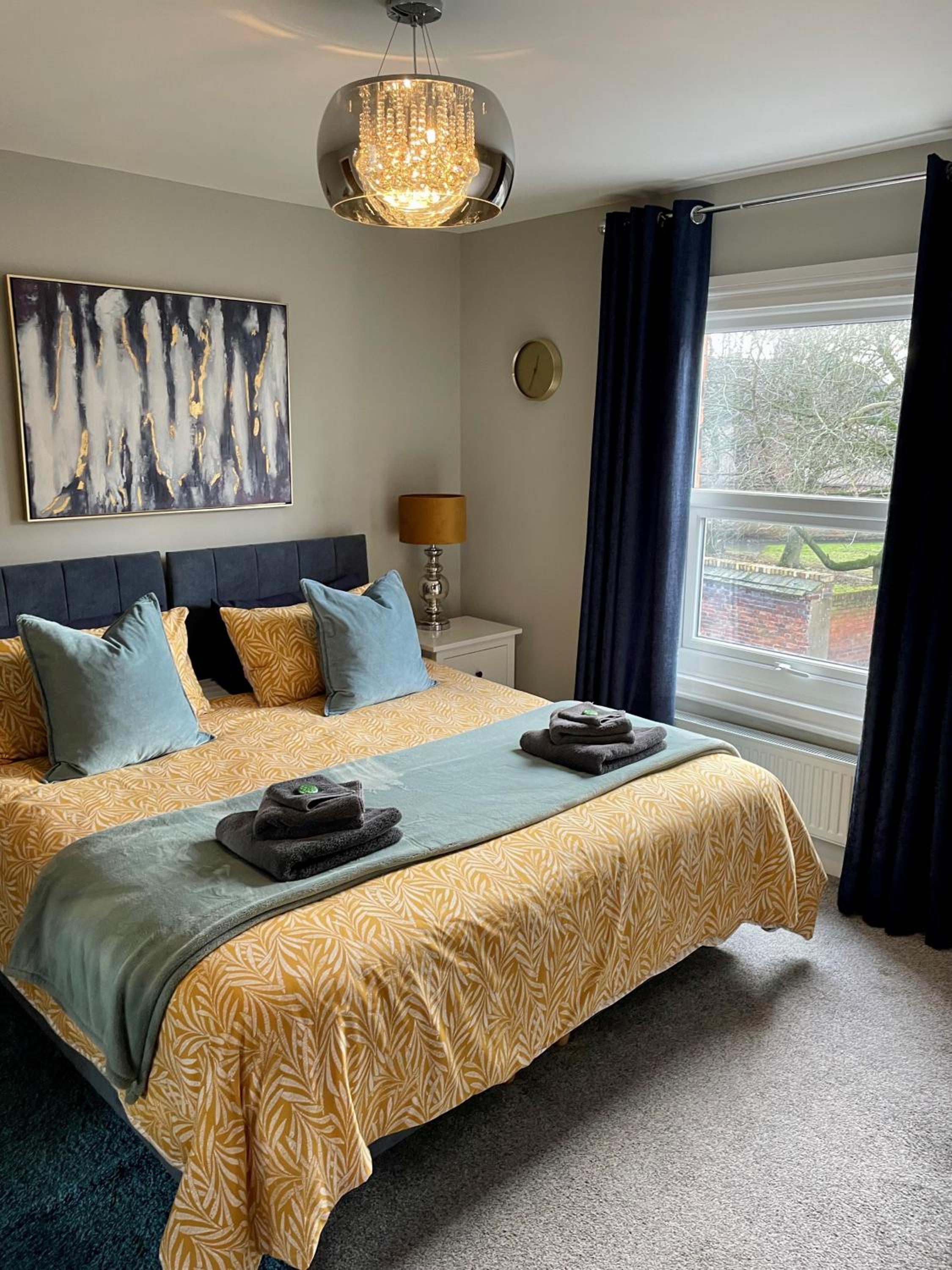 Two-Bedroom House photo 2