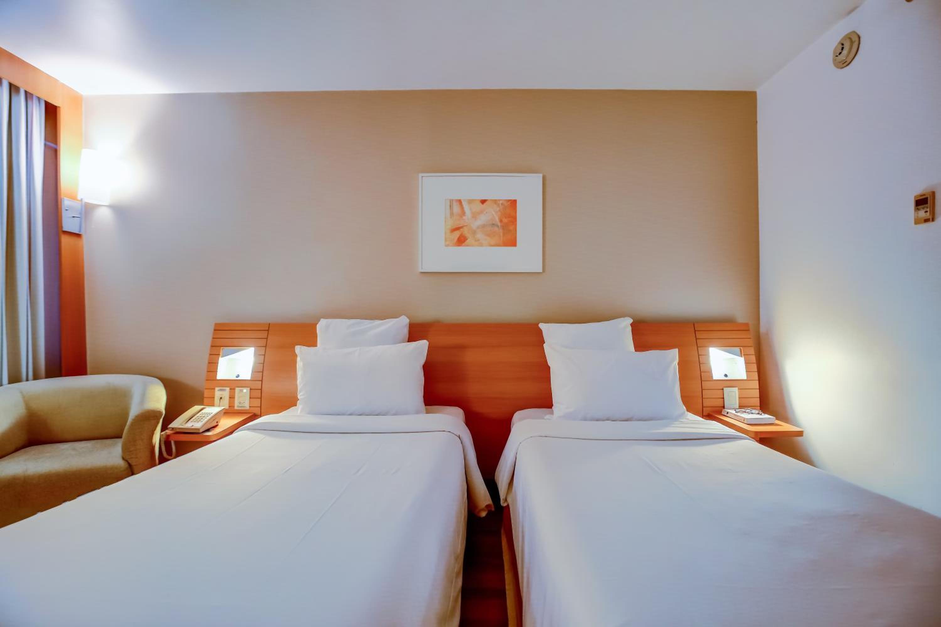 Superior Twin Room - Photo 3