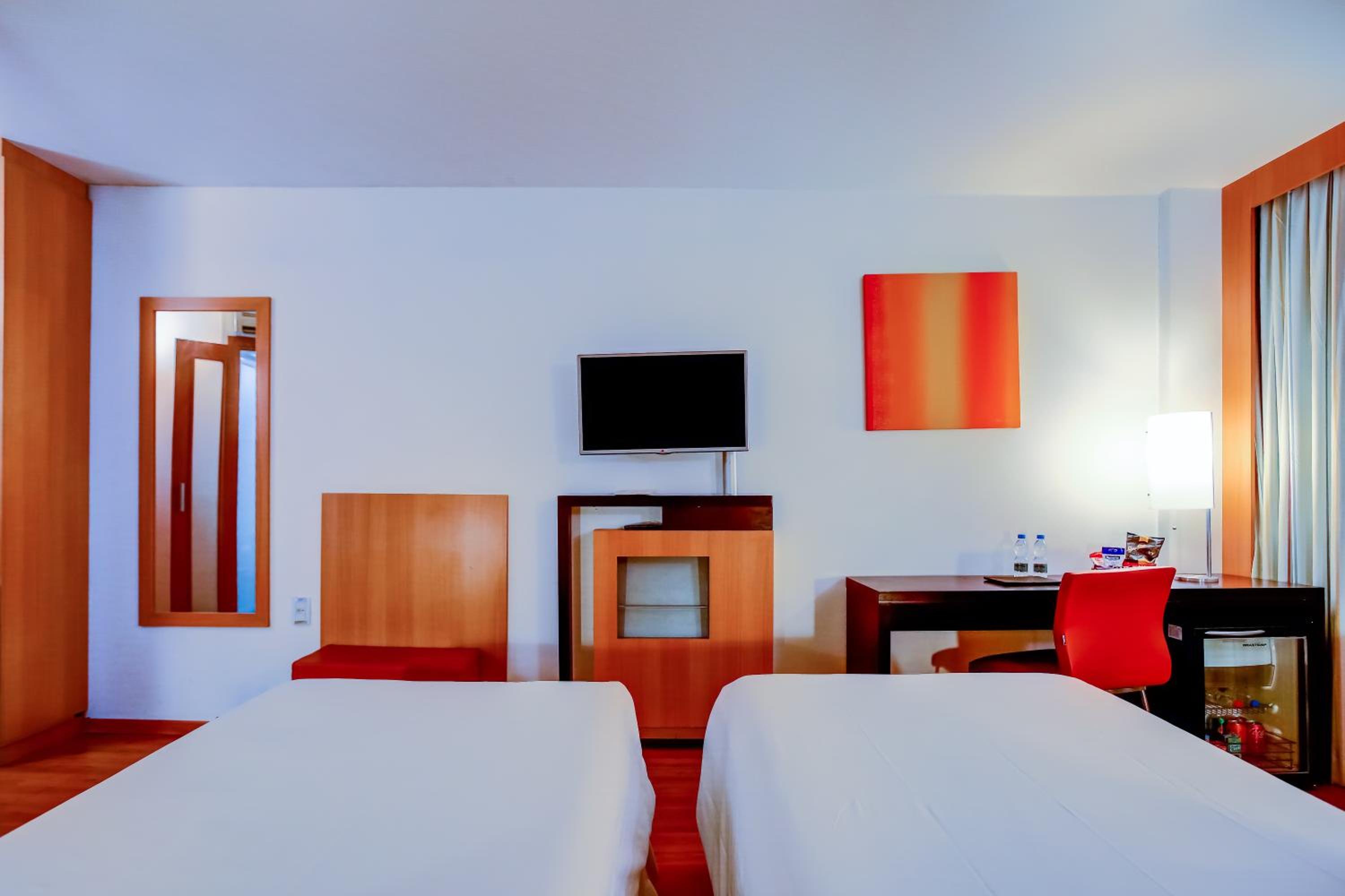 Superior Twin Room - Photo 4
