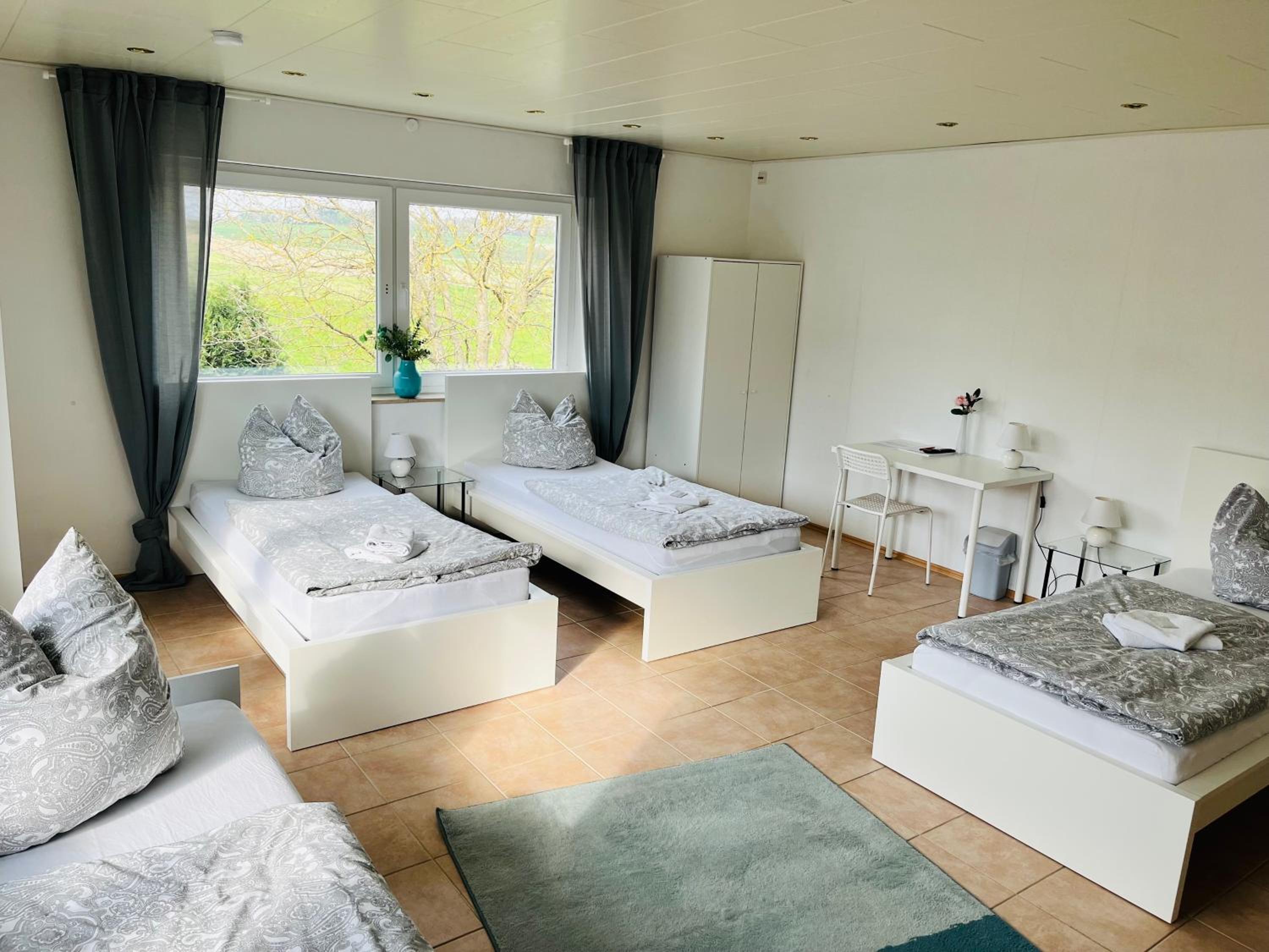 Quadruple Room with Garden View photo 1