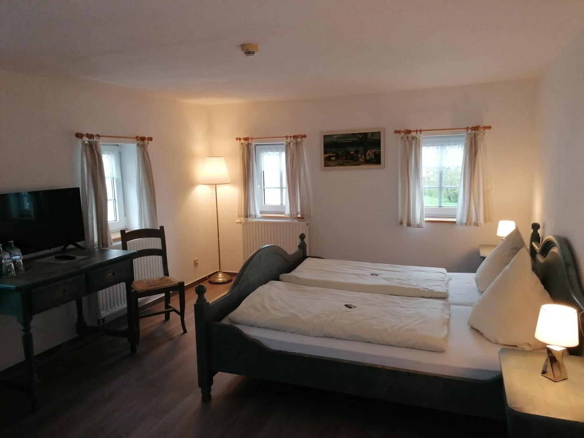 Budget Double Room photo 1