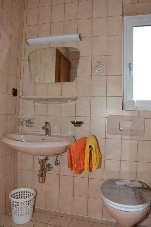 Double Room with Shower photo 3
