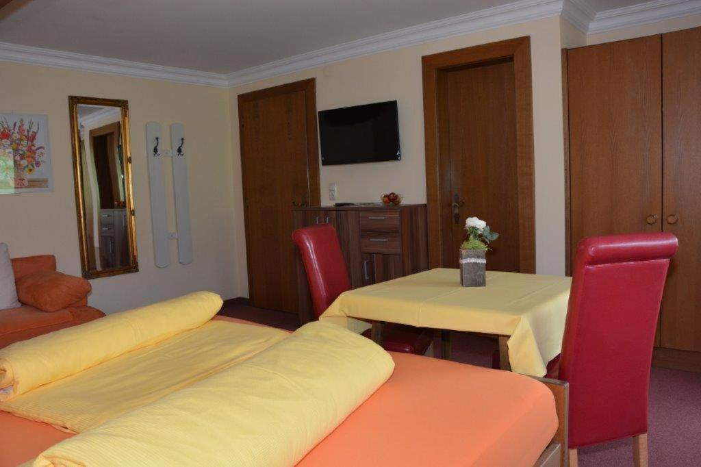 Double Room with Shower photo 3