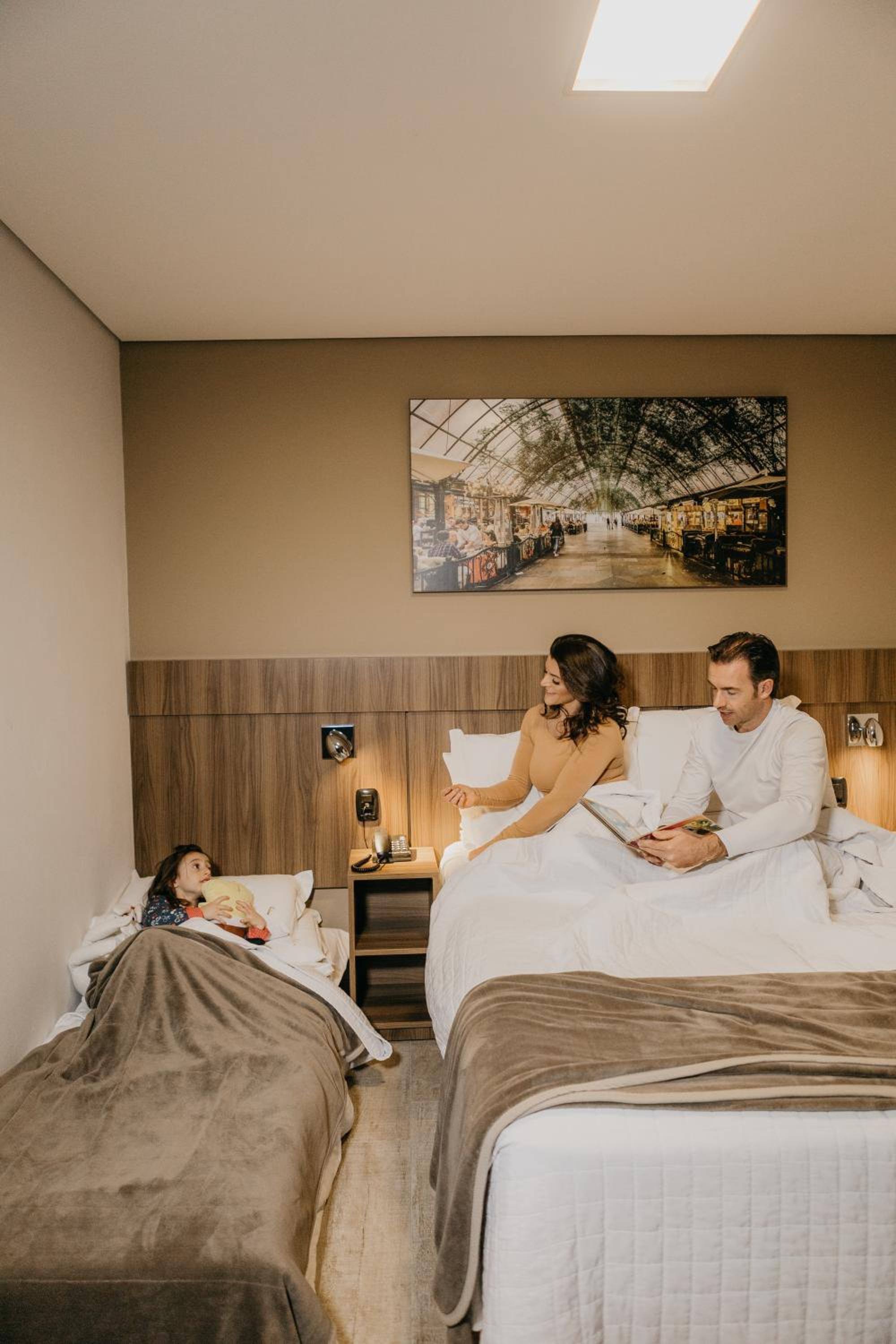 Luxury Double Room thumbnail 6
