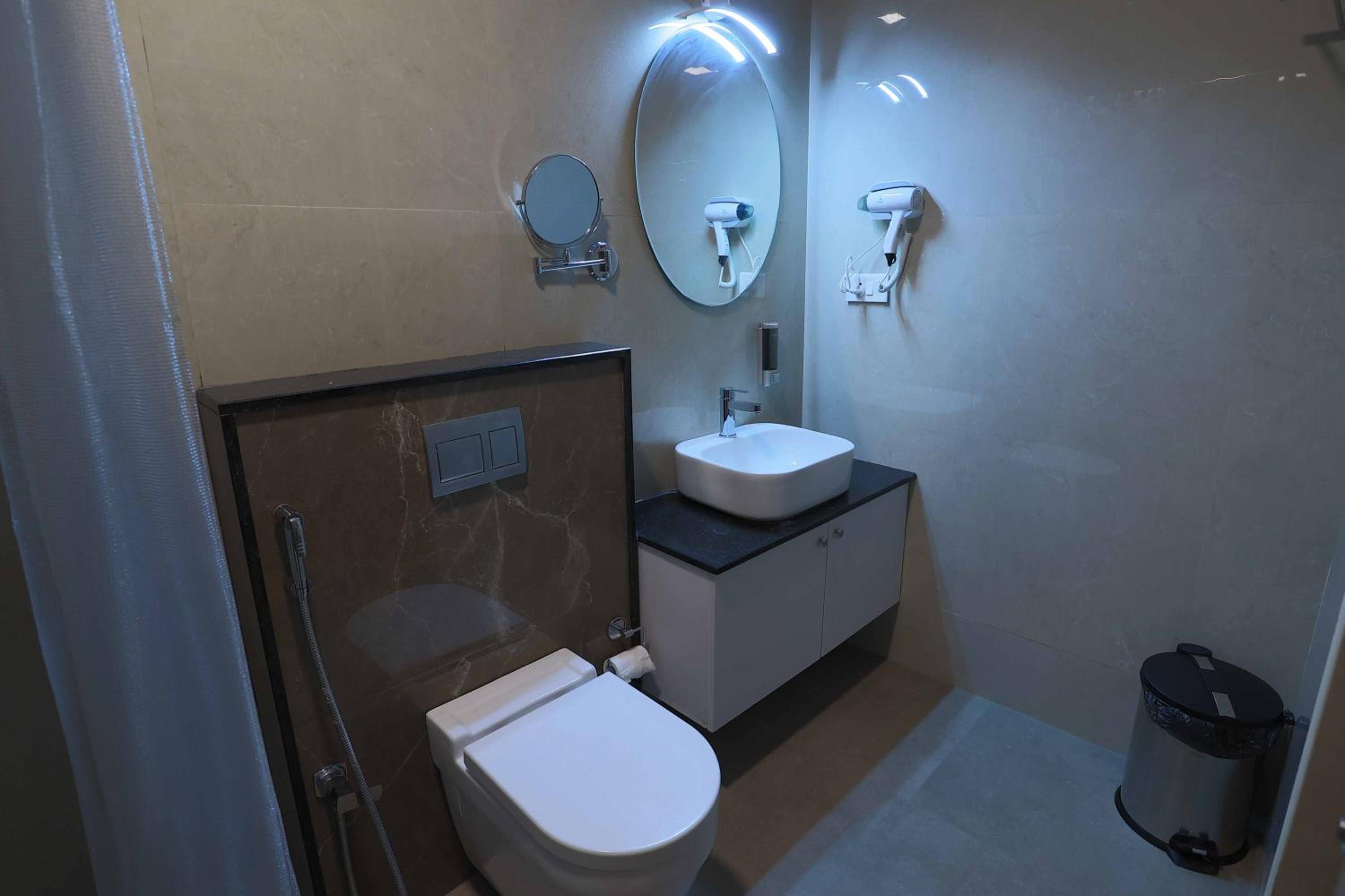 Family Suite - Photo 11