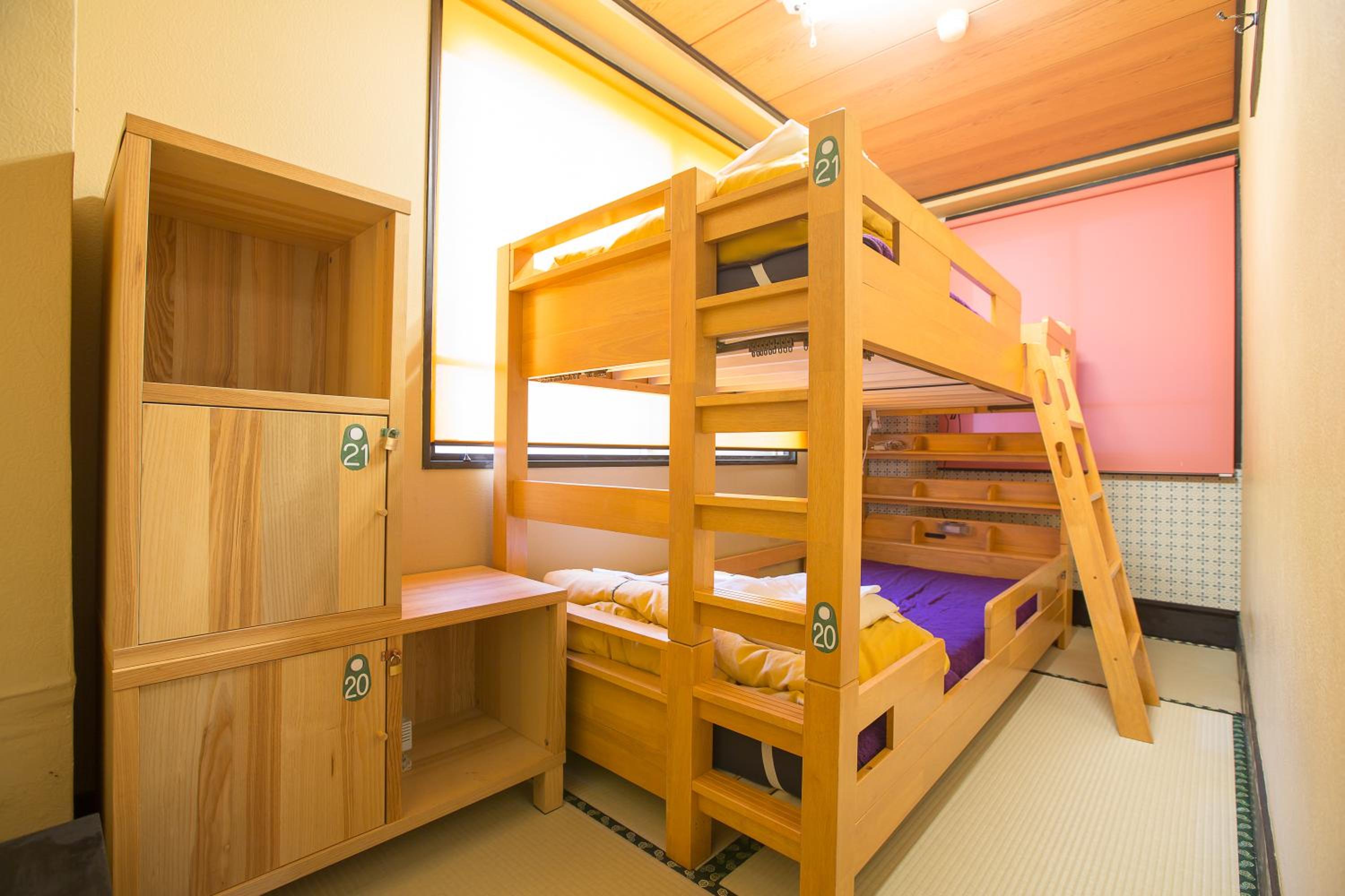 Economy Twin Room