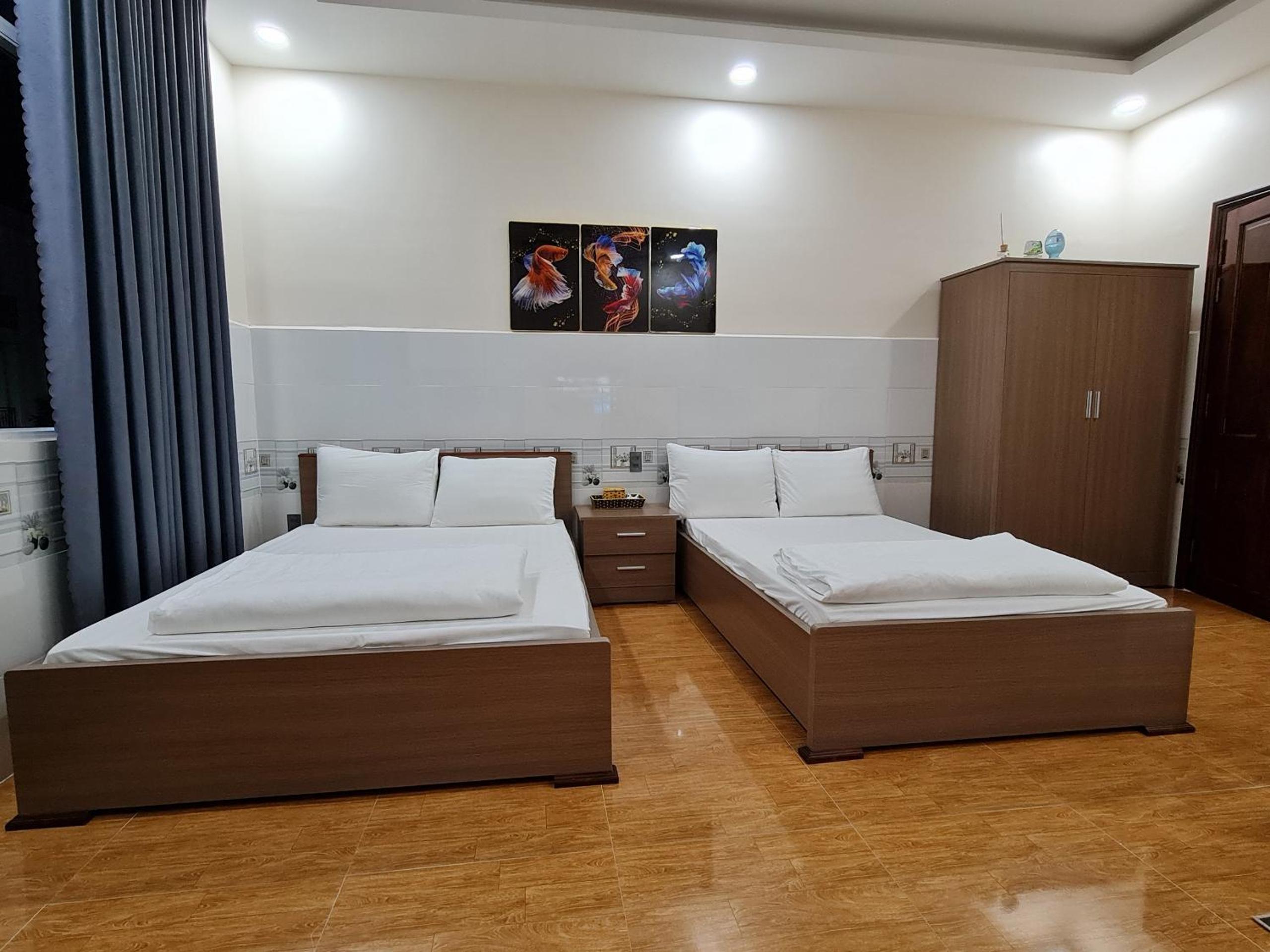 Triple Room with City View - Photo 4