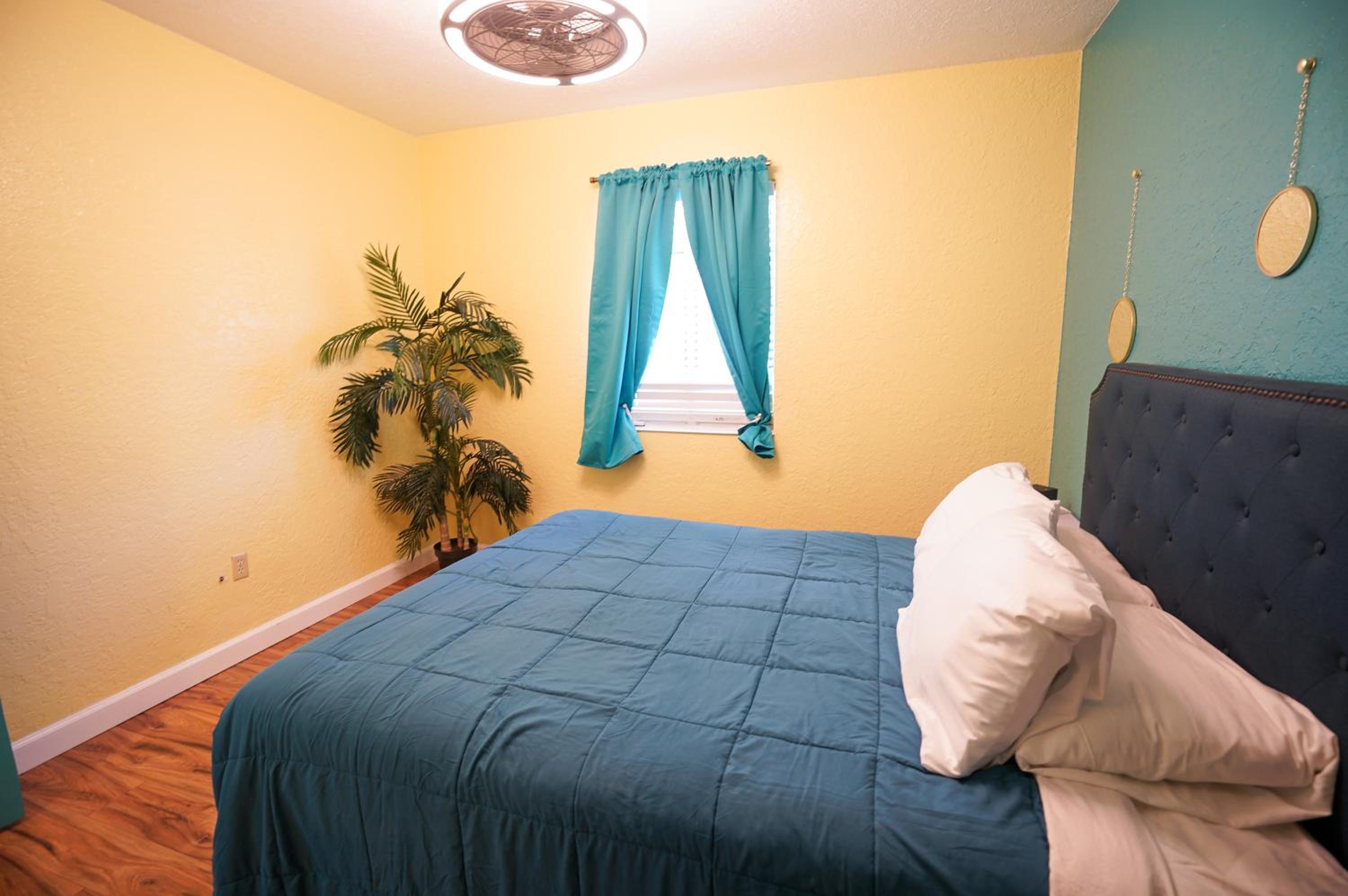 One-Bedroom Apartment - Photo 8