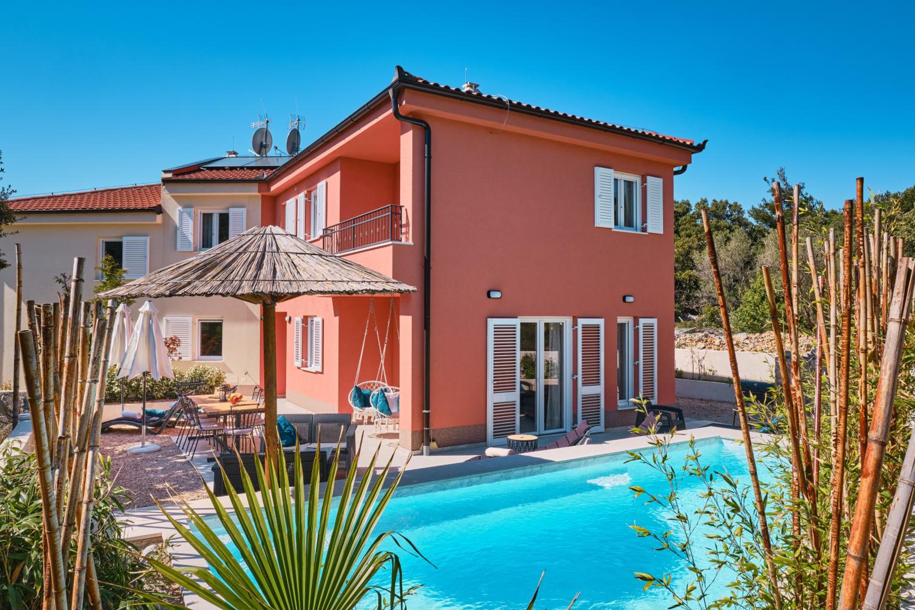Villa with Private Pool photo 1