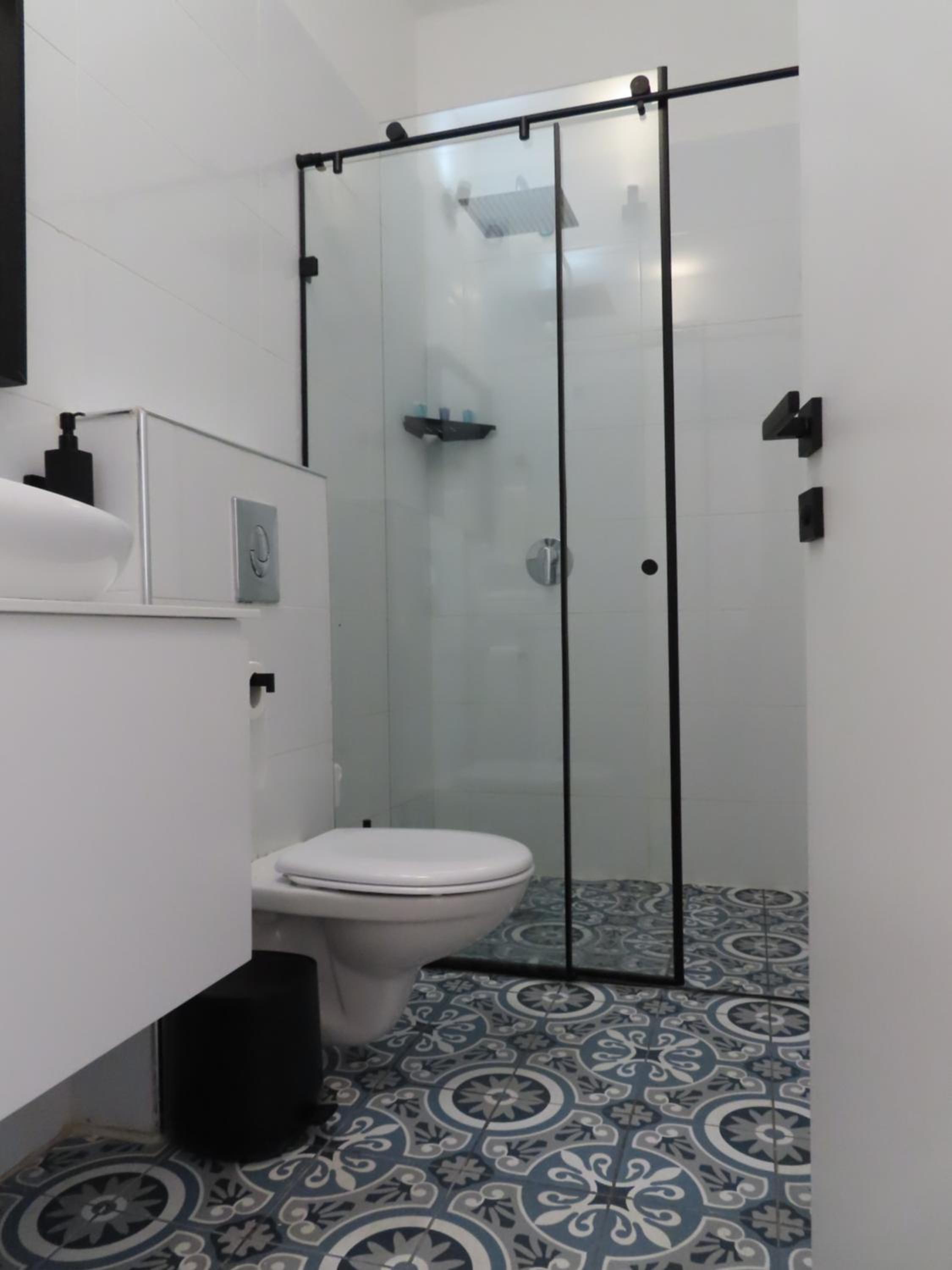 Double Room - Photo 5
