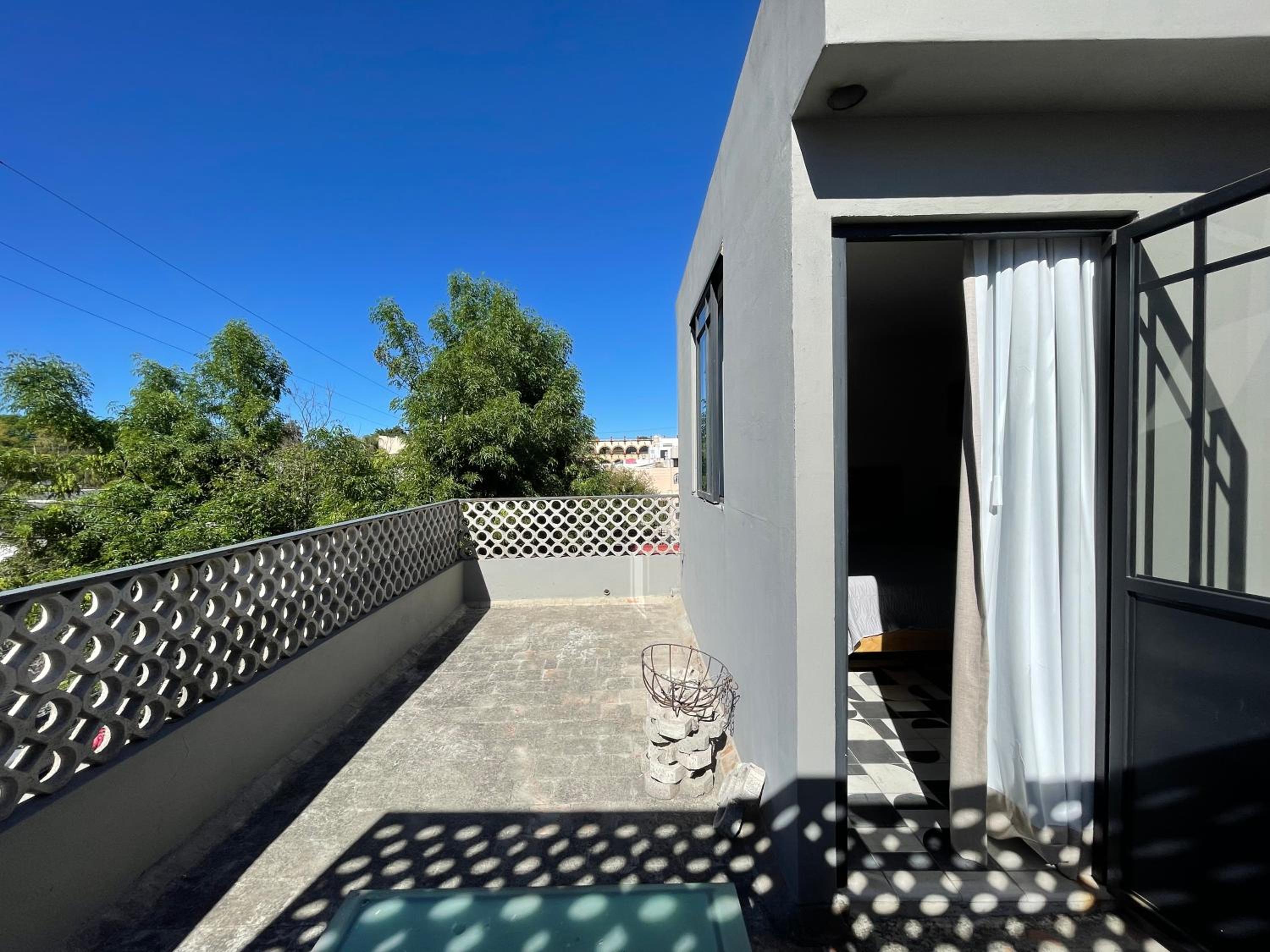 Double Room - Photo 2