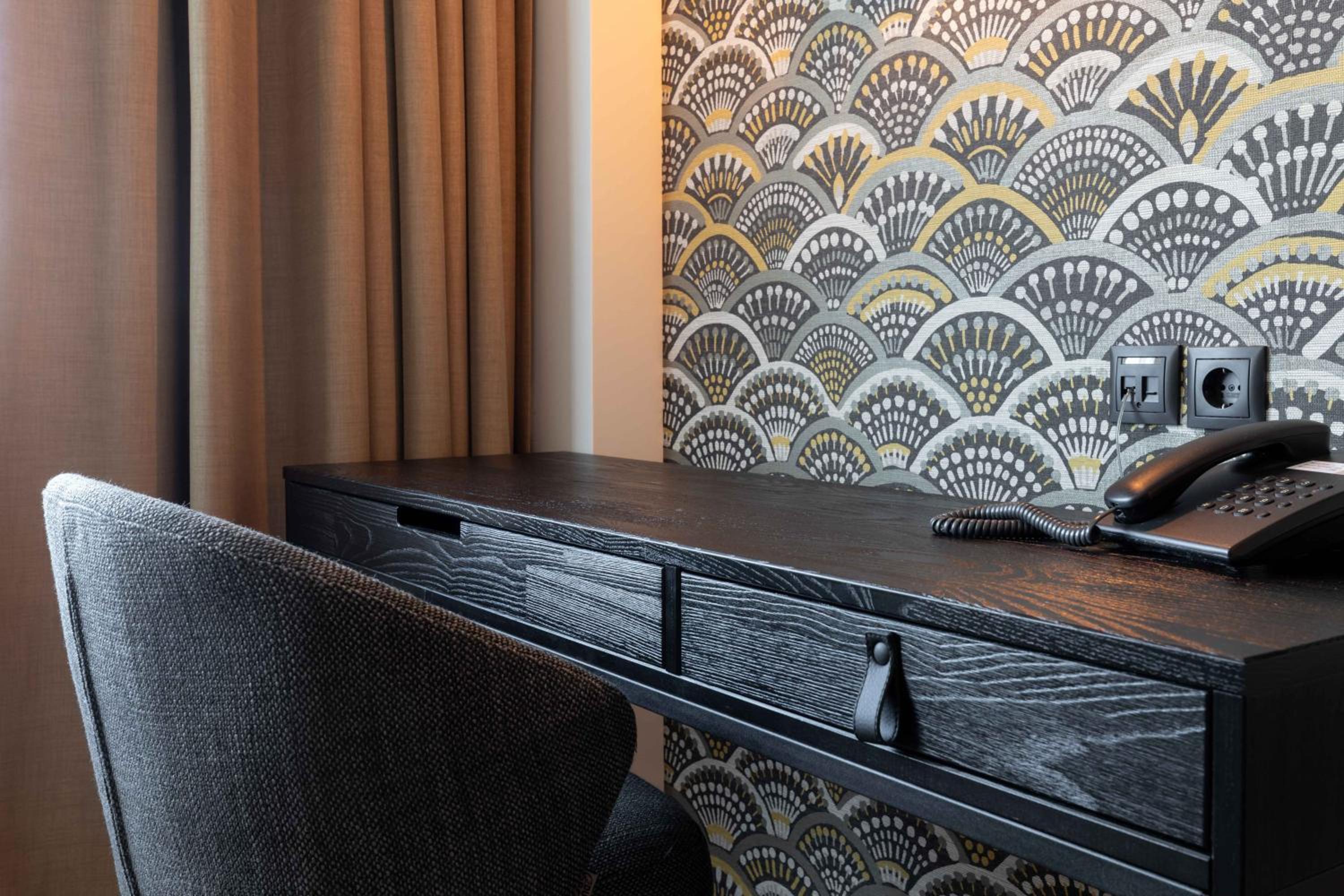Deluxe Suite - Photo 4