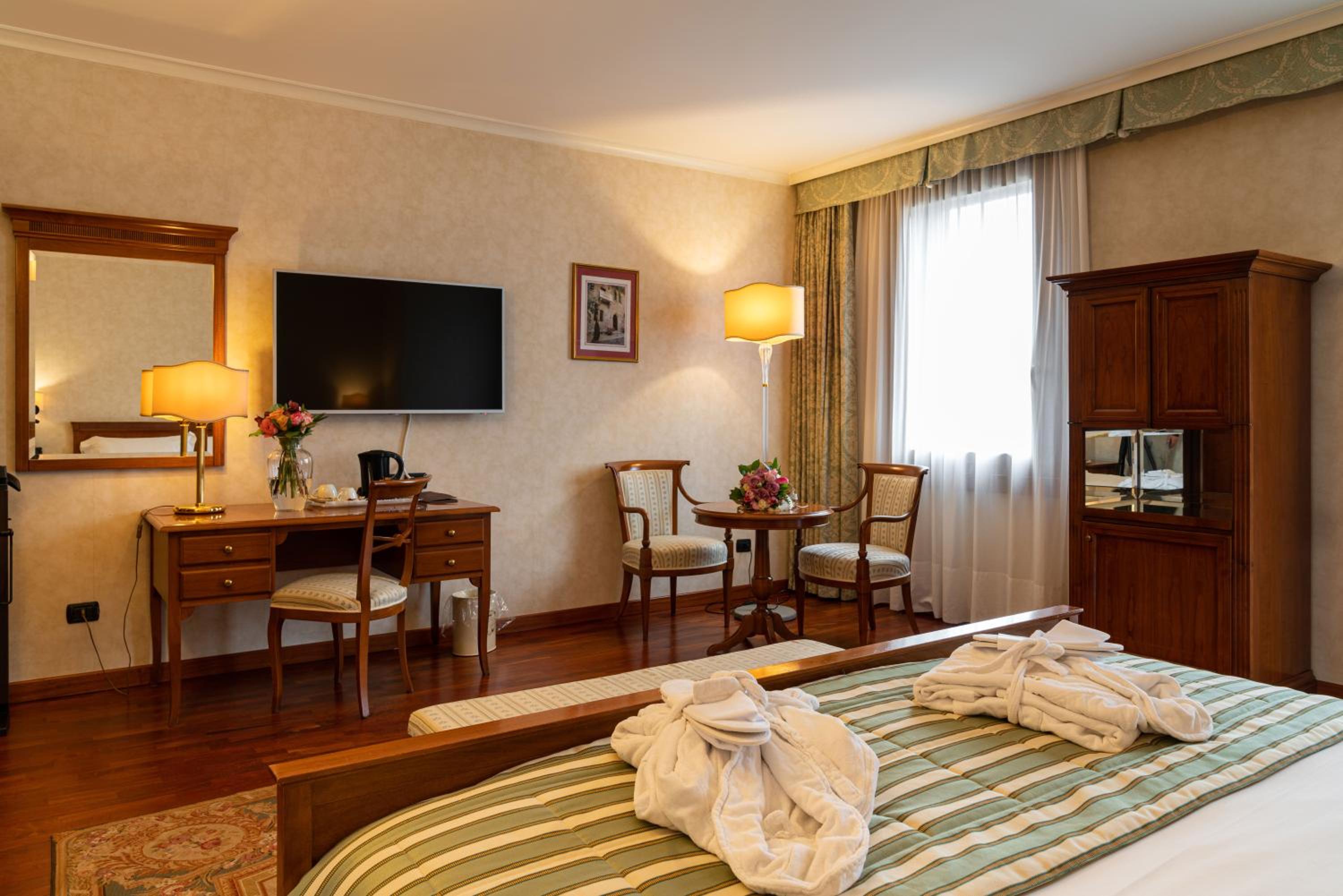 Junior Suite - Photo 2
