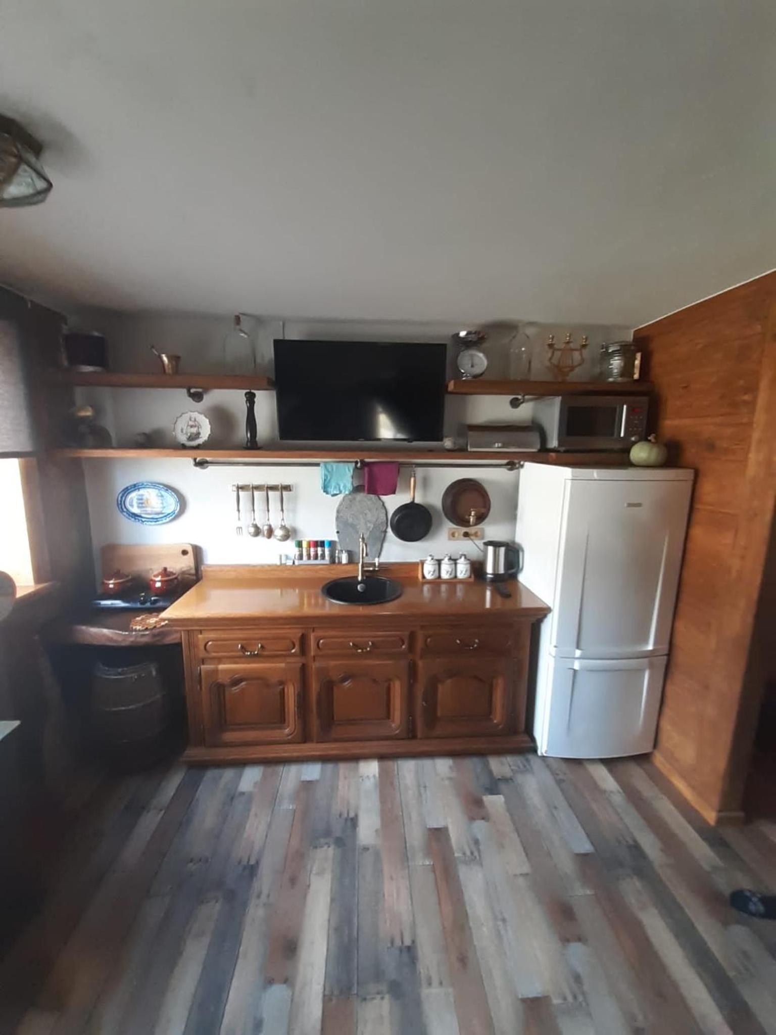 One-Bedroom Apartment - Photo 28