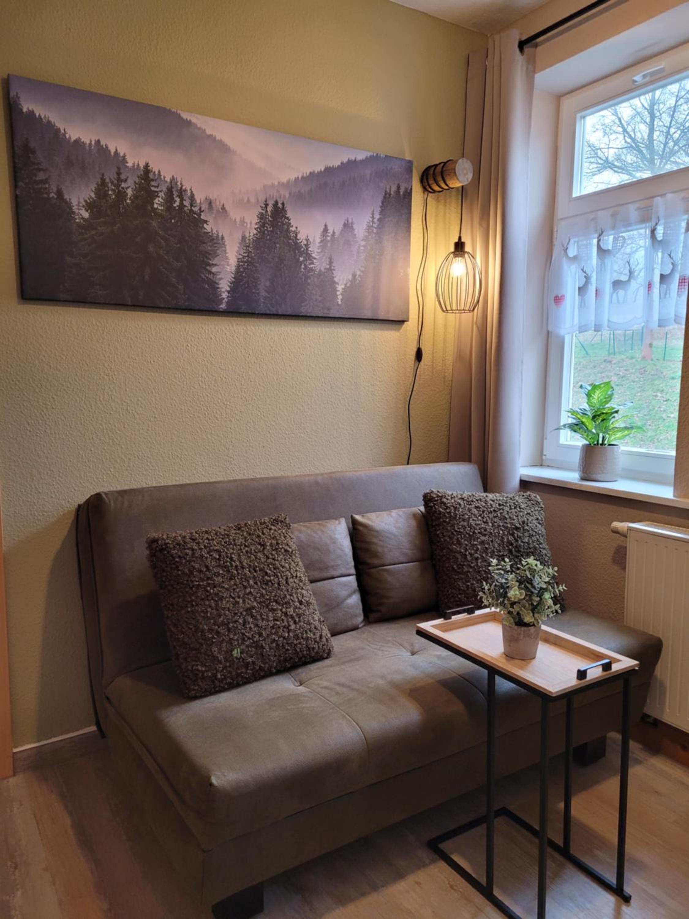 One-Bedroom Apartment photo 1