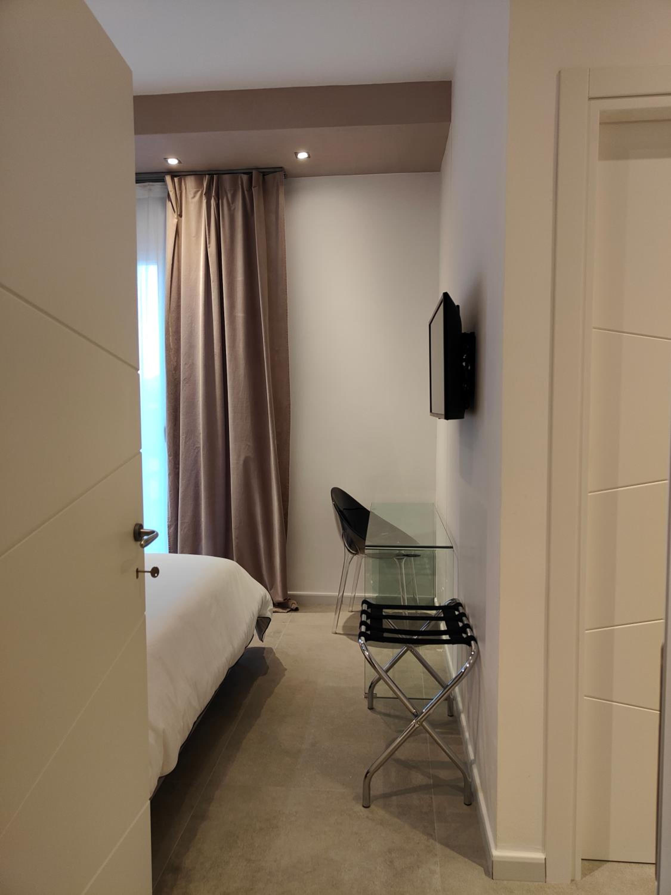 Double Room with Terrace photo 3