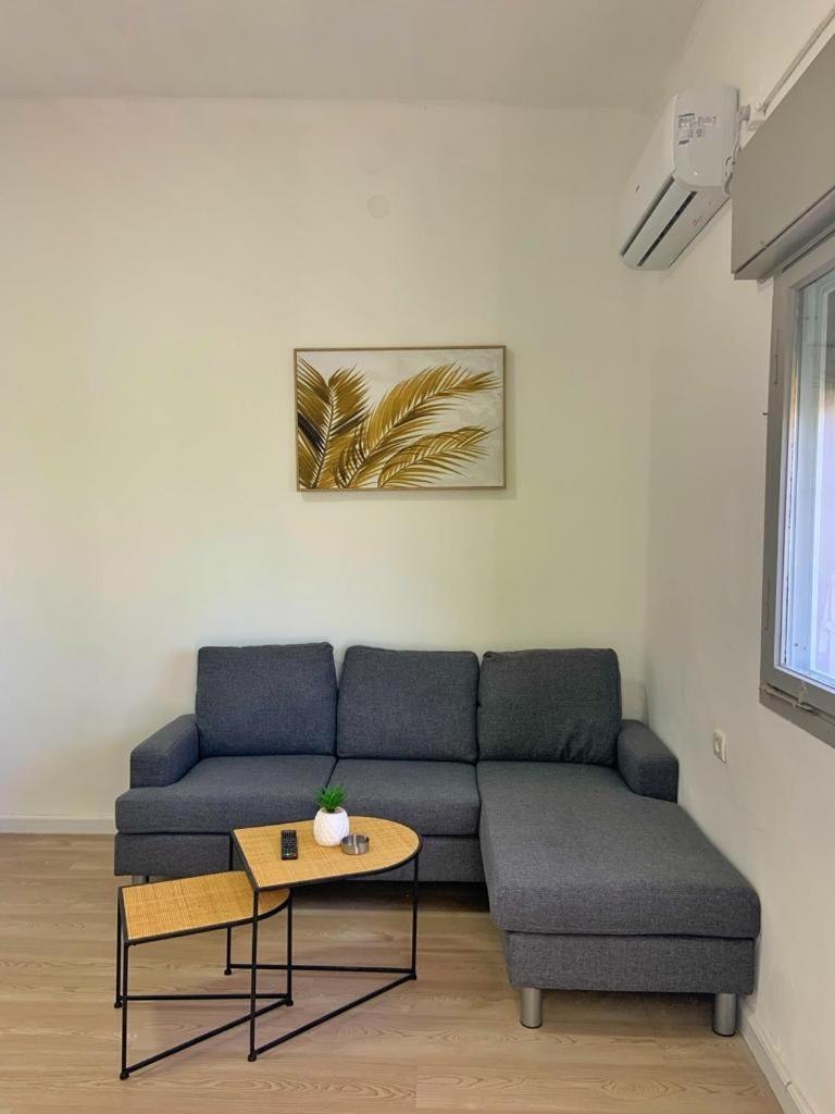 Studio Apartment with Balcony  - Photo 1