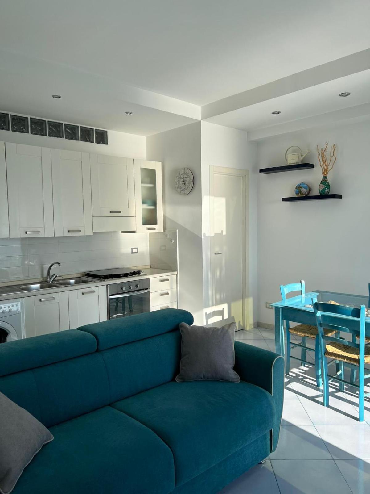 Two-Bedroom House - Photo 13
