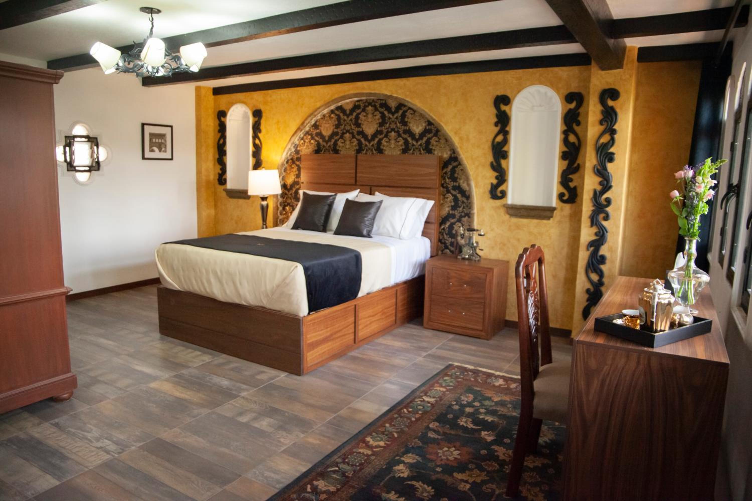 Executive Suite