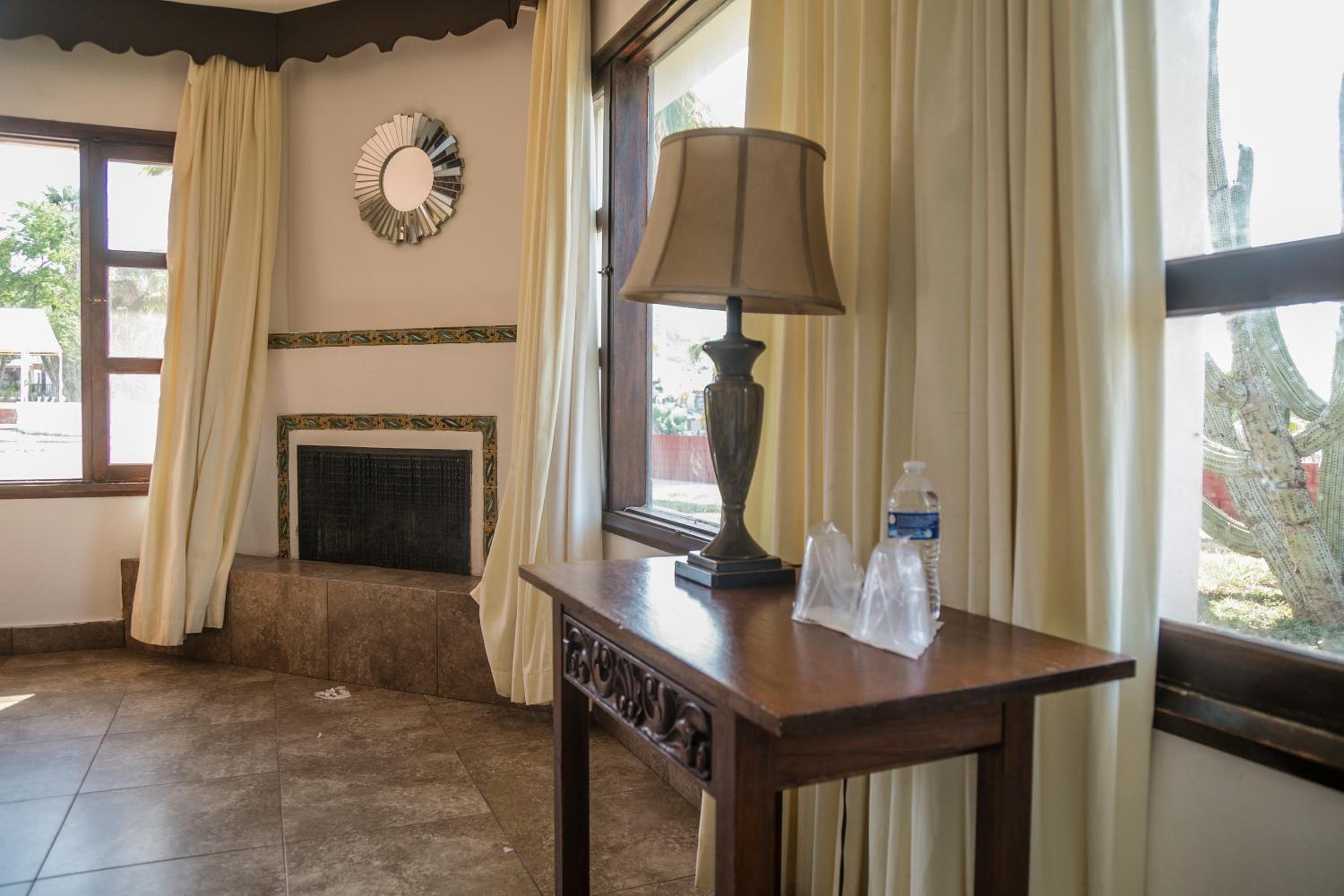Junior Suite - Beach Front photo 3