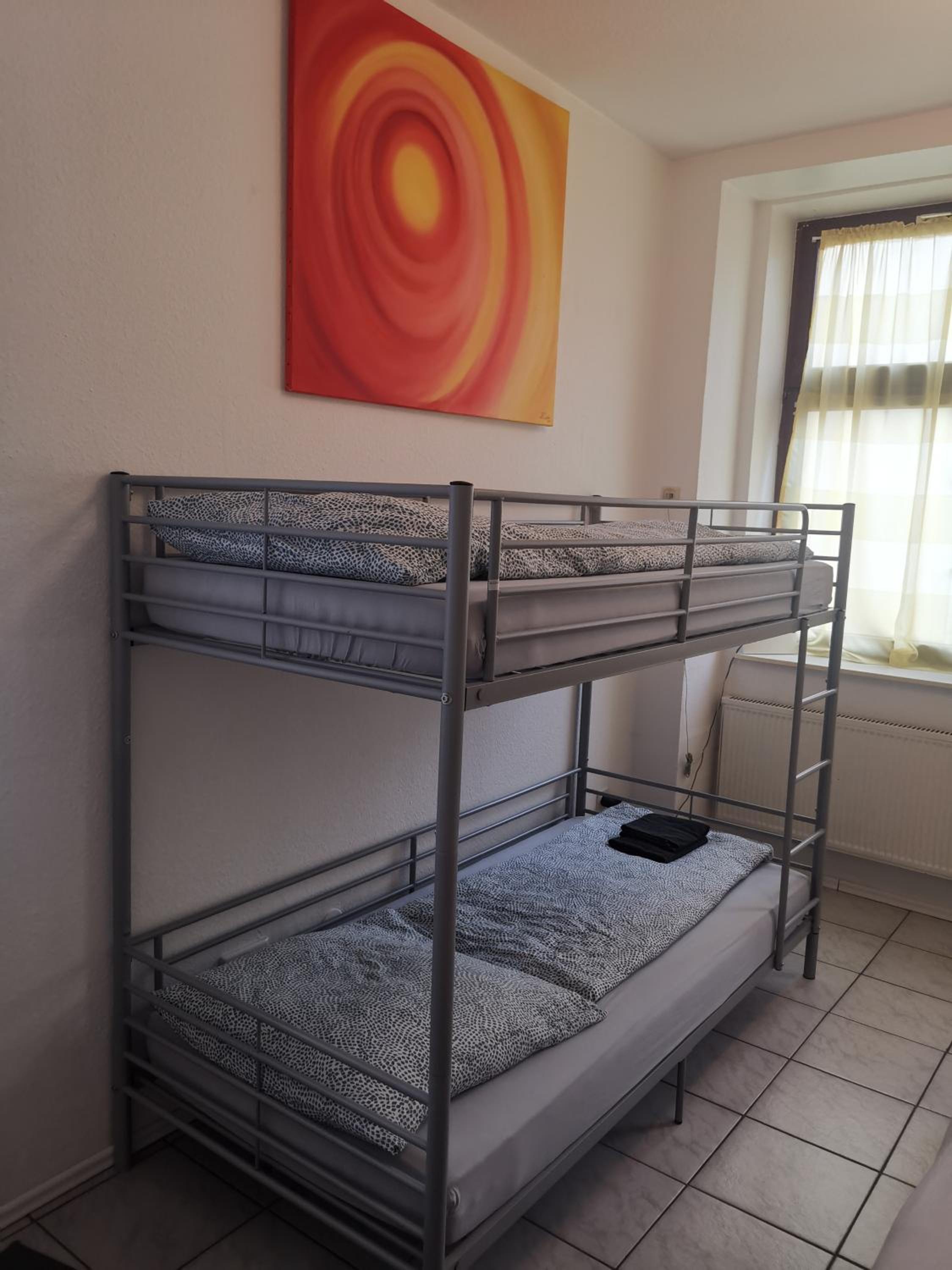 Two-Bedroom Apartment - Photo 2