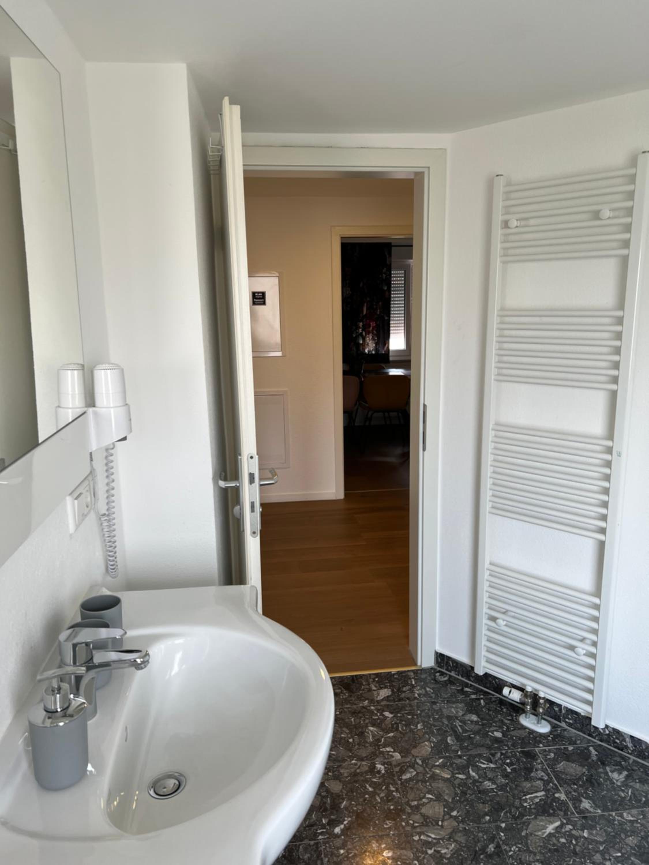 Double or Twin Room - Photo 21