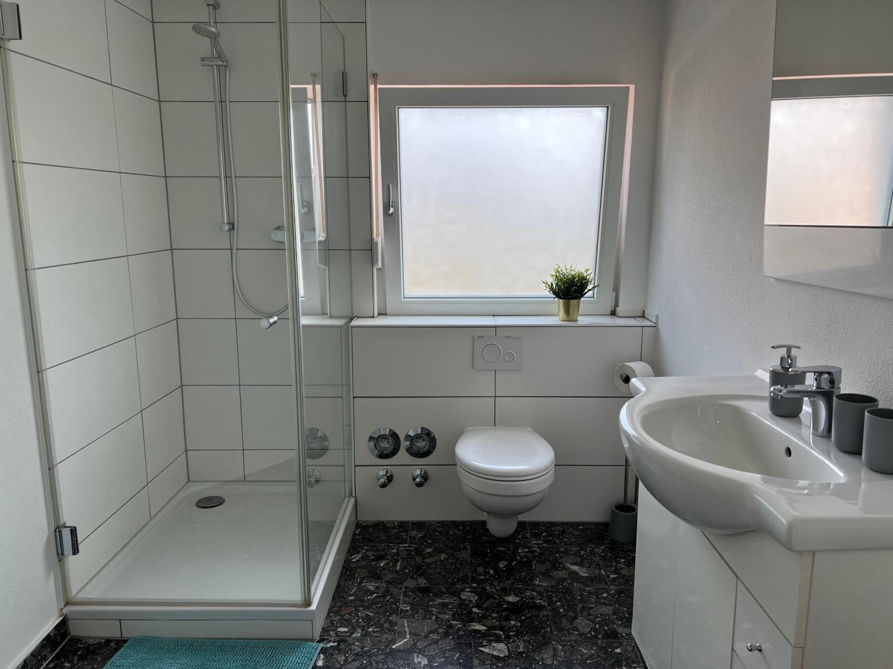 Double or Twin Room - Photo 19