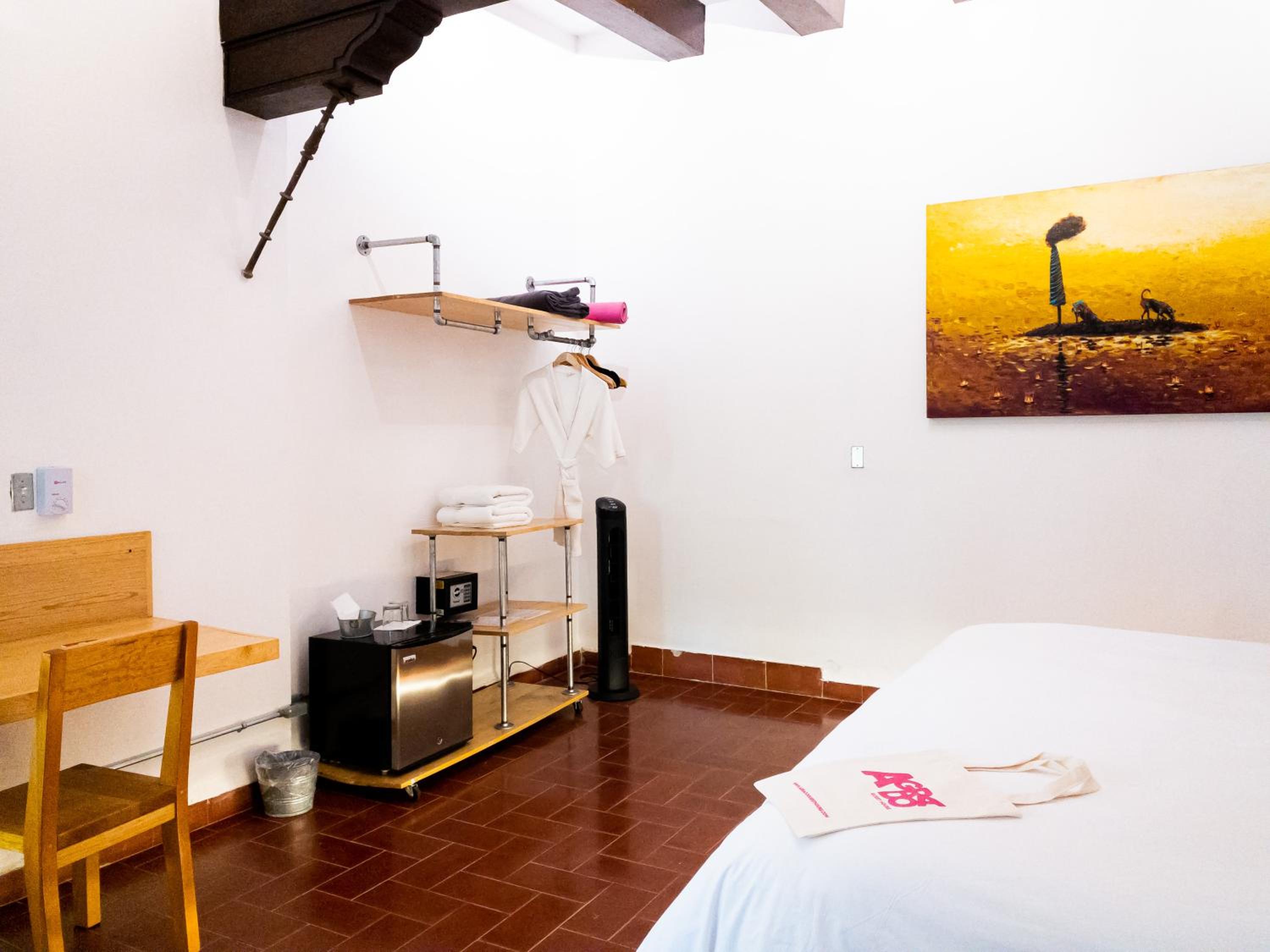 Large Double Room photo 1