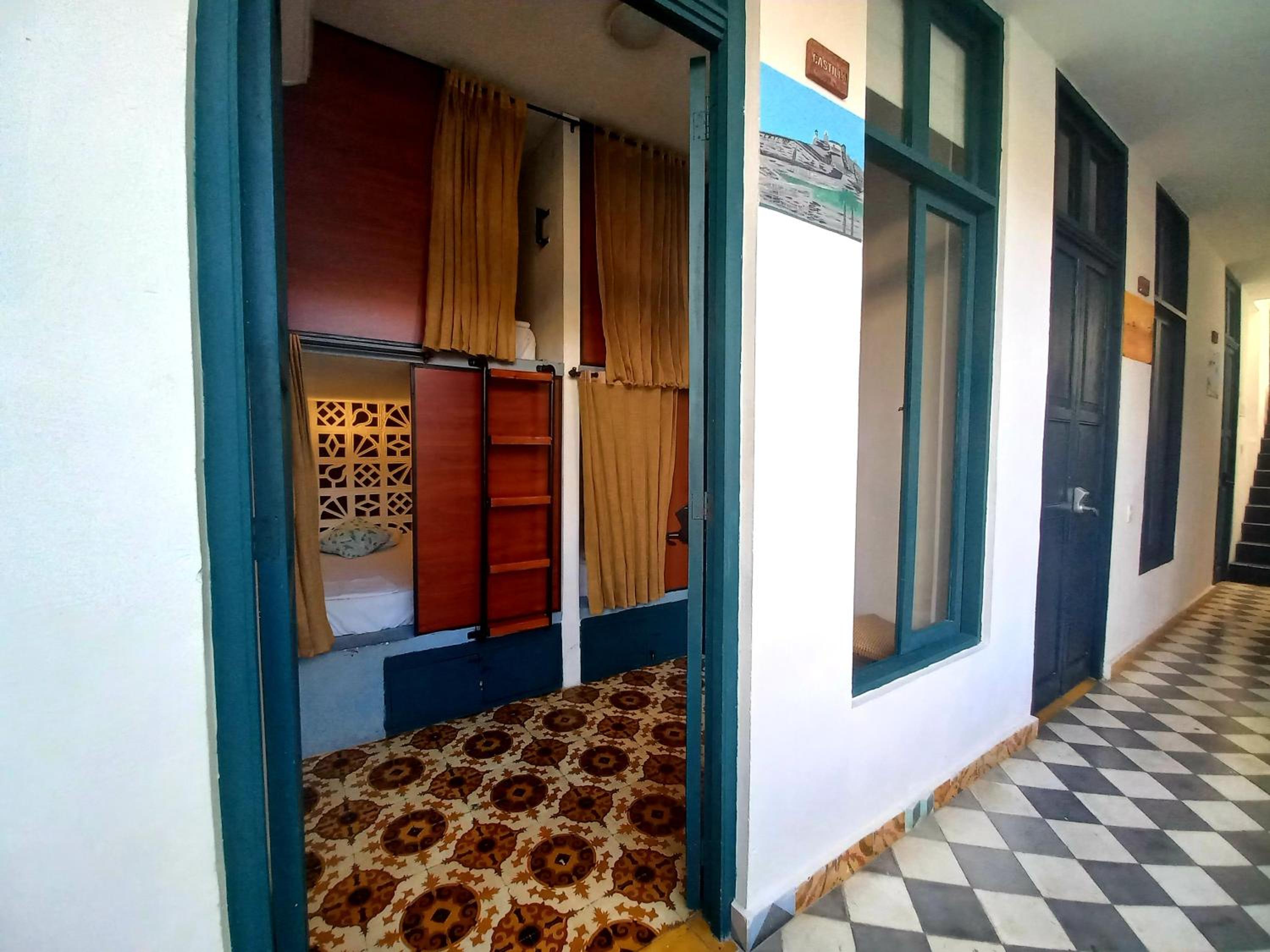 Bed in 4-Bed Dormitory Room photo 2