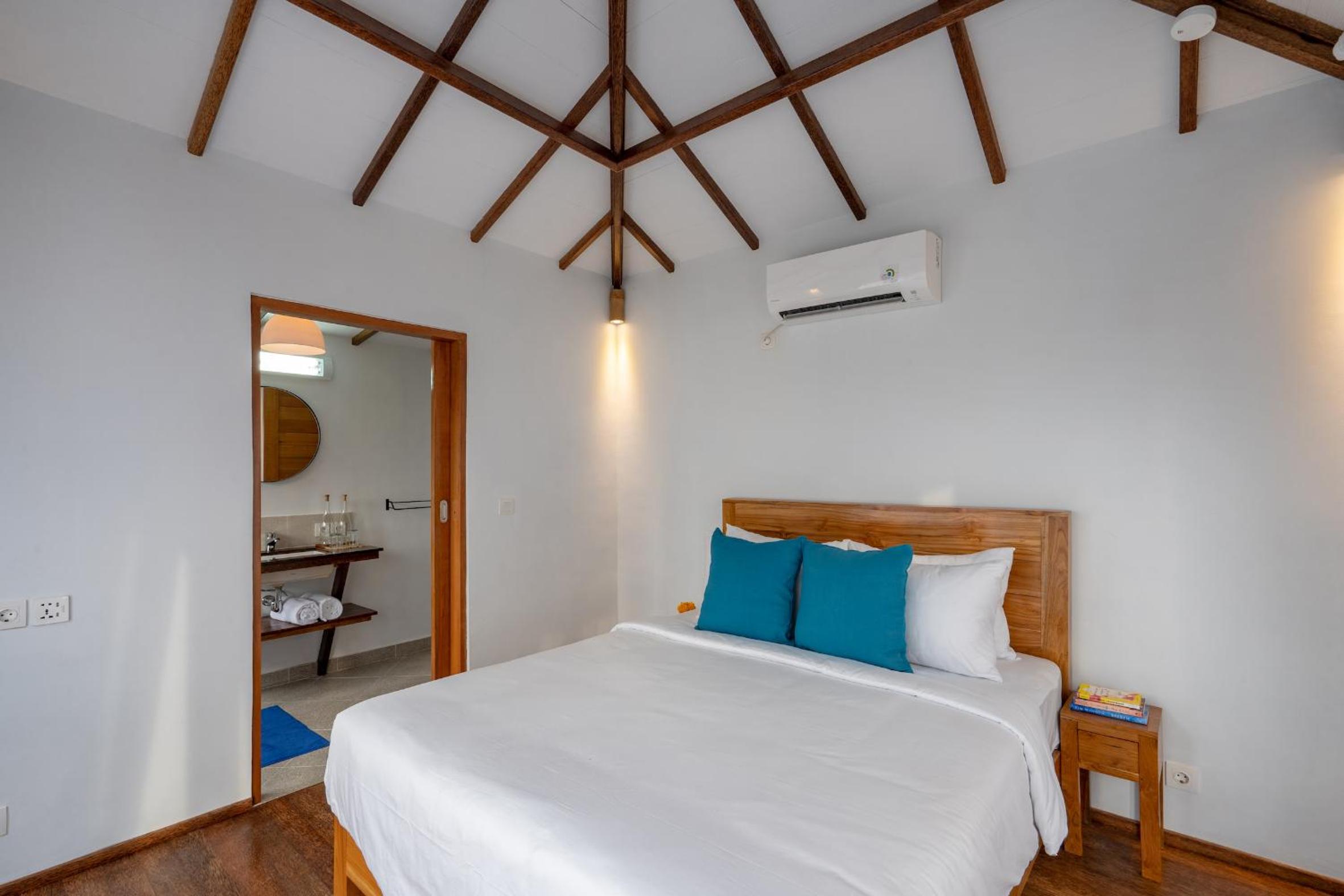 Middle - Superior Double Room - Photo 4