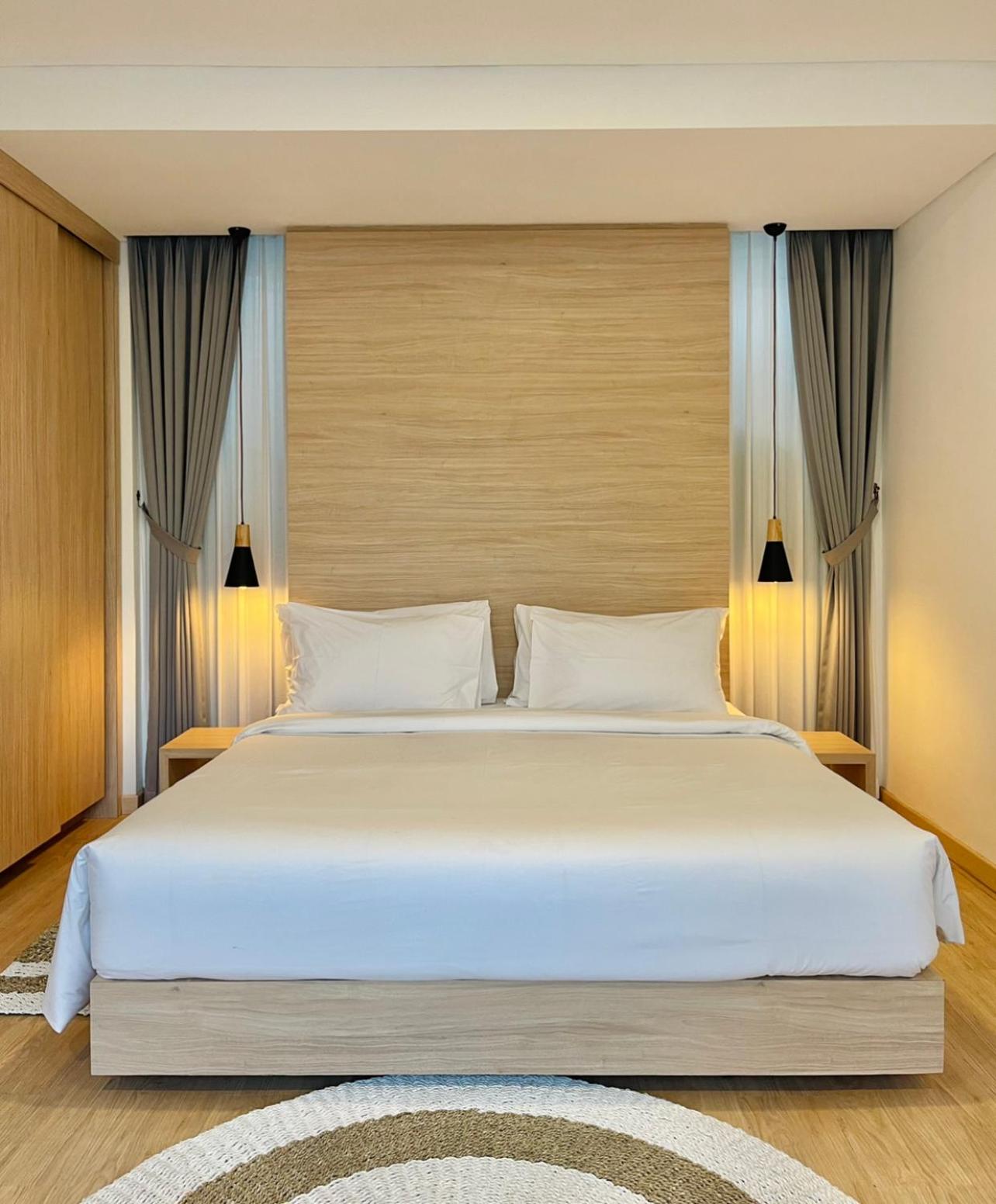 Two-Bedroom Villa - Photo 3