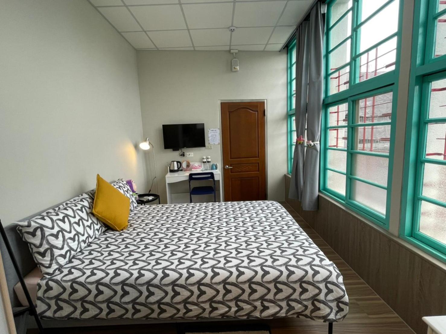 Double Room with Private Bathroom photo 2