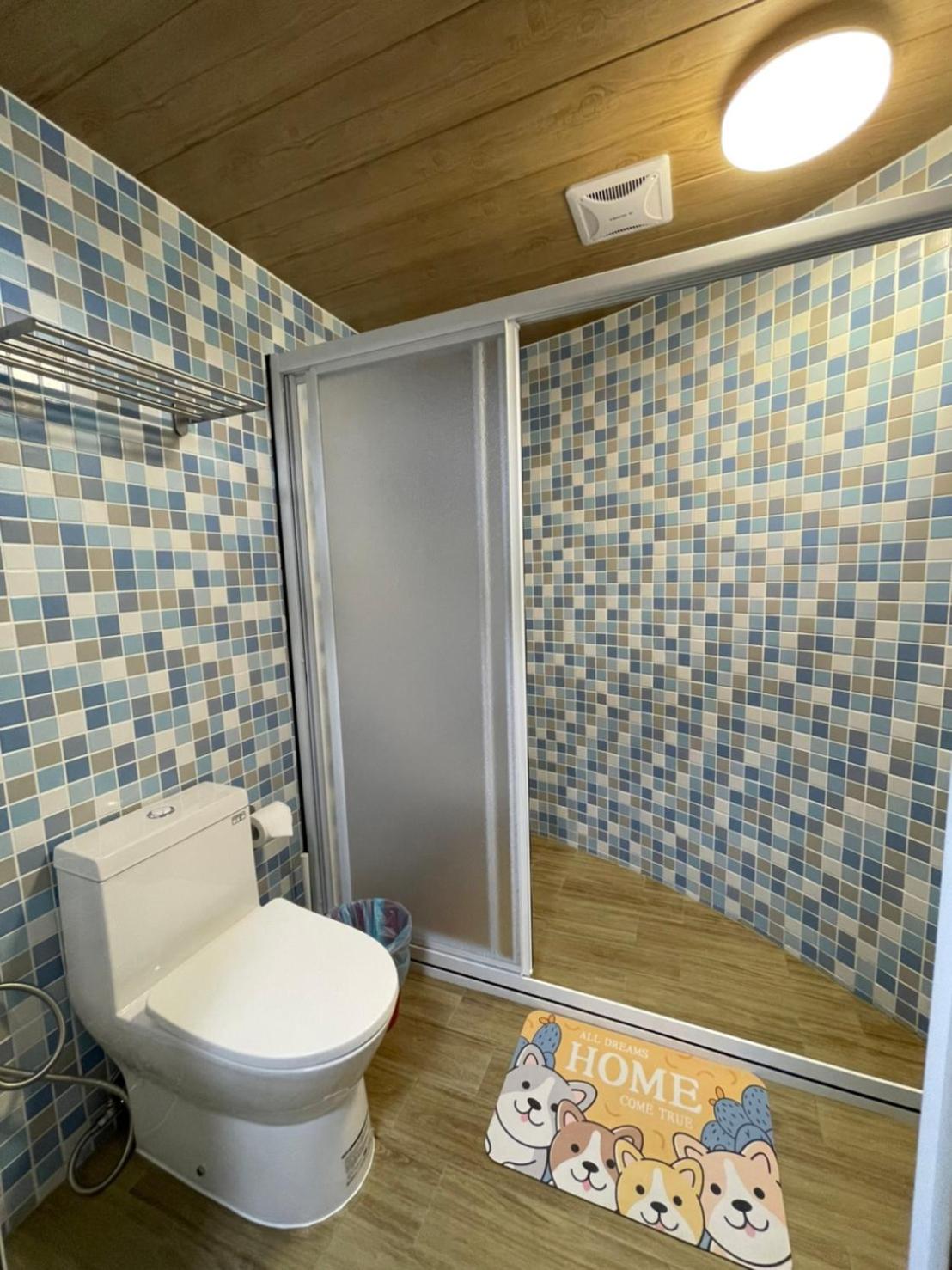Double Room with Private Bathroom photo 2