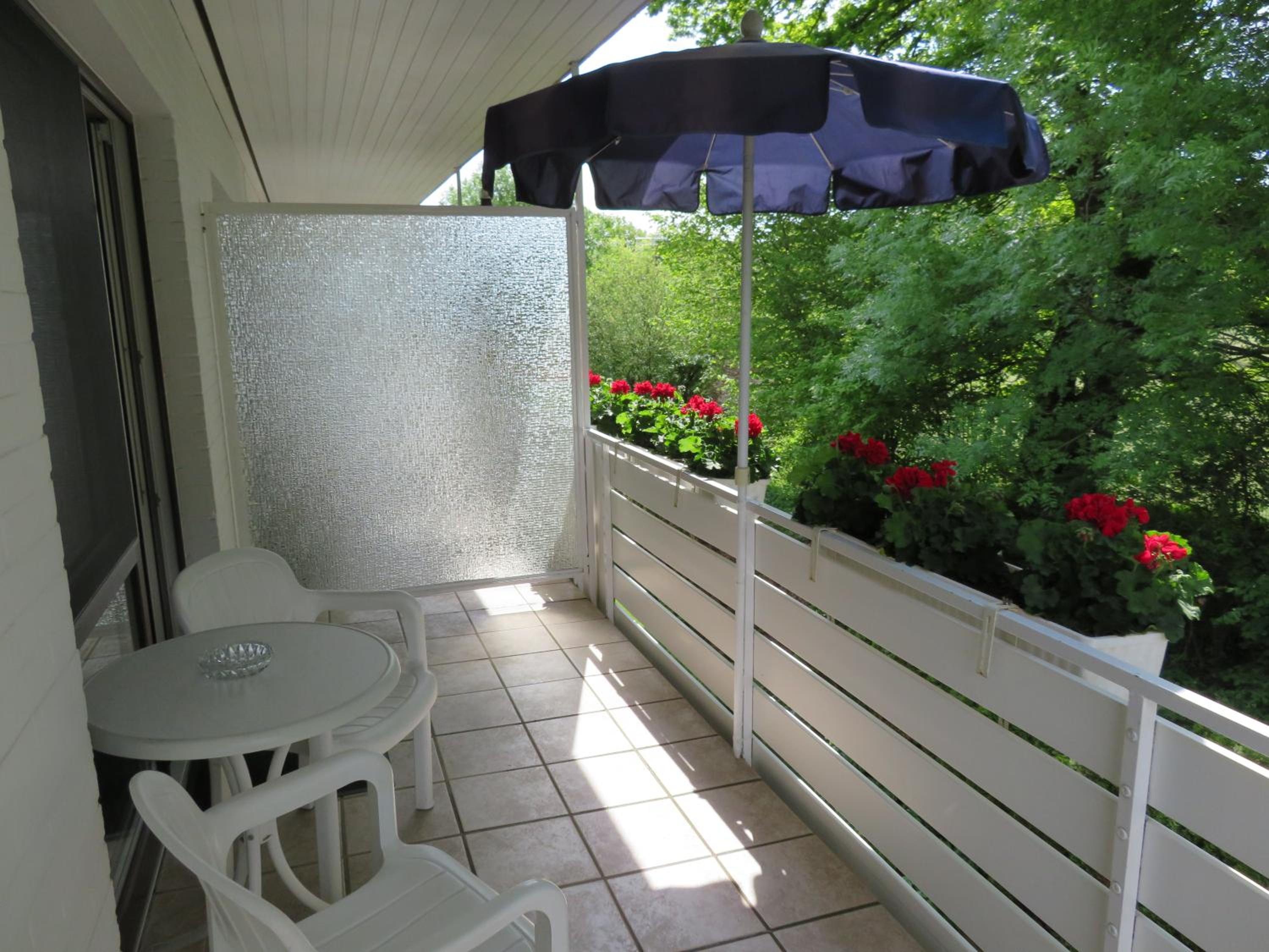 Double Room with Terrace or Balcony - Photo 2