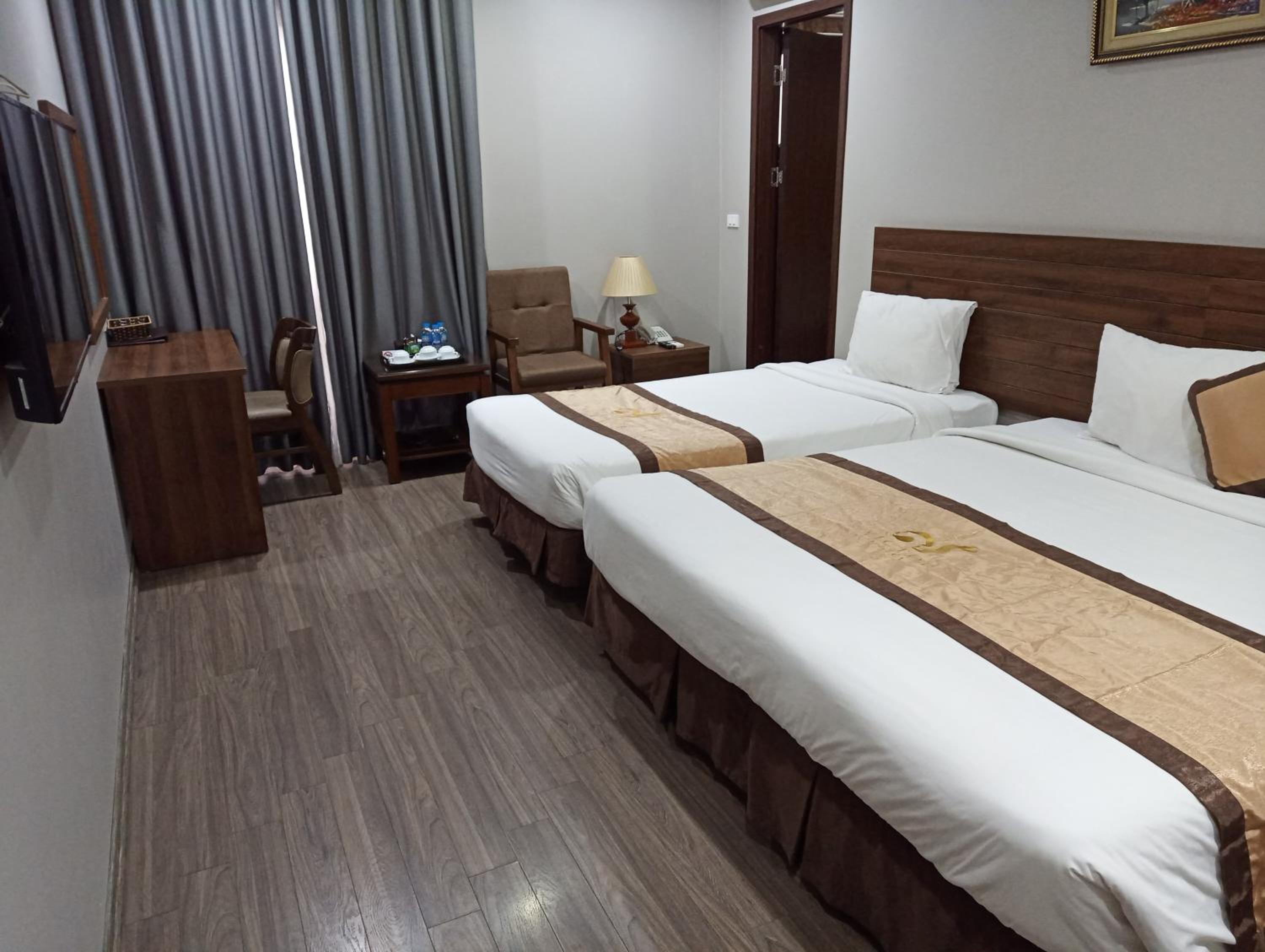 Triple Room with Bath