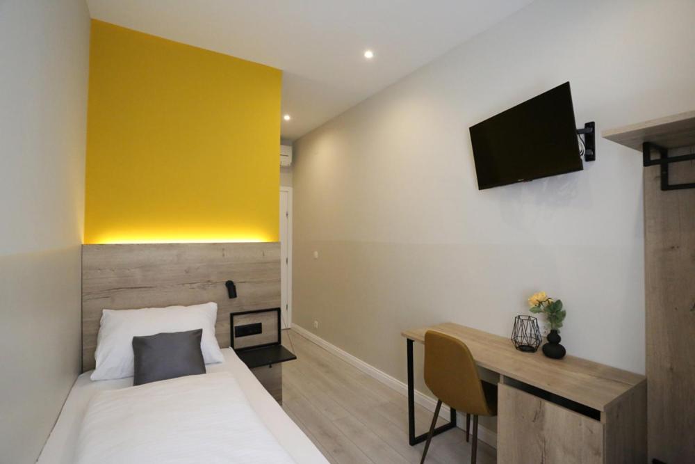 Single Room photo 1