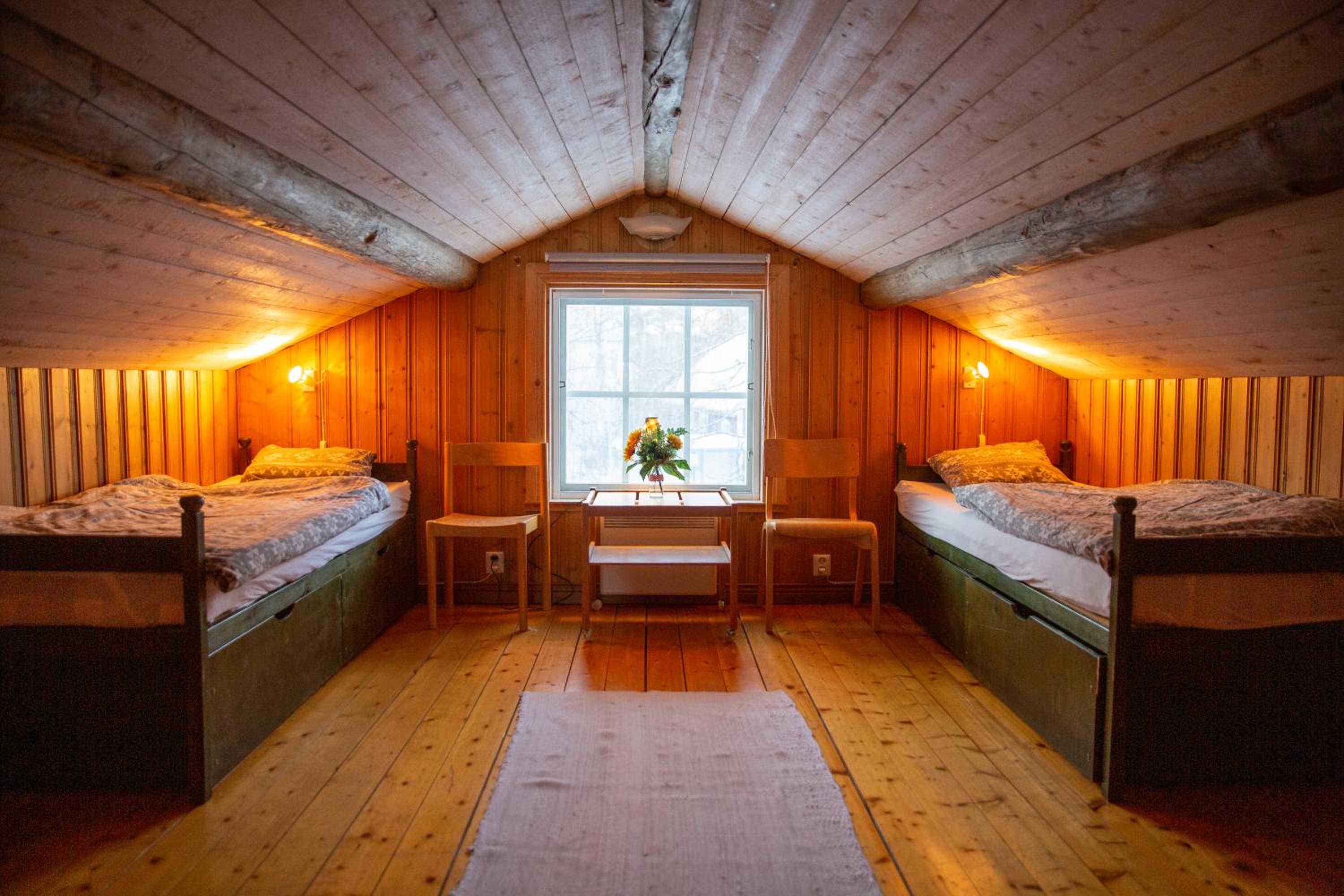 Two-Bedroom House photo 3