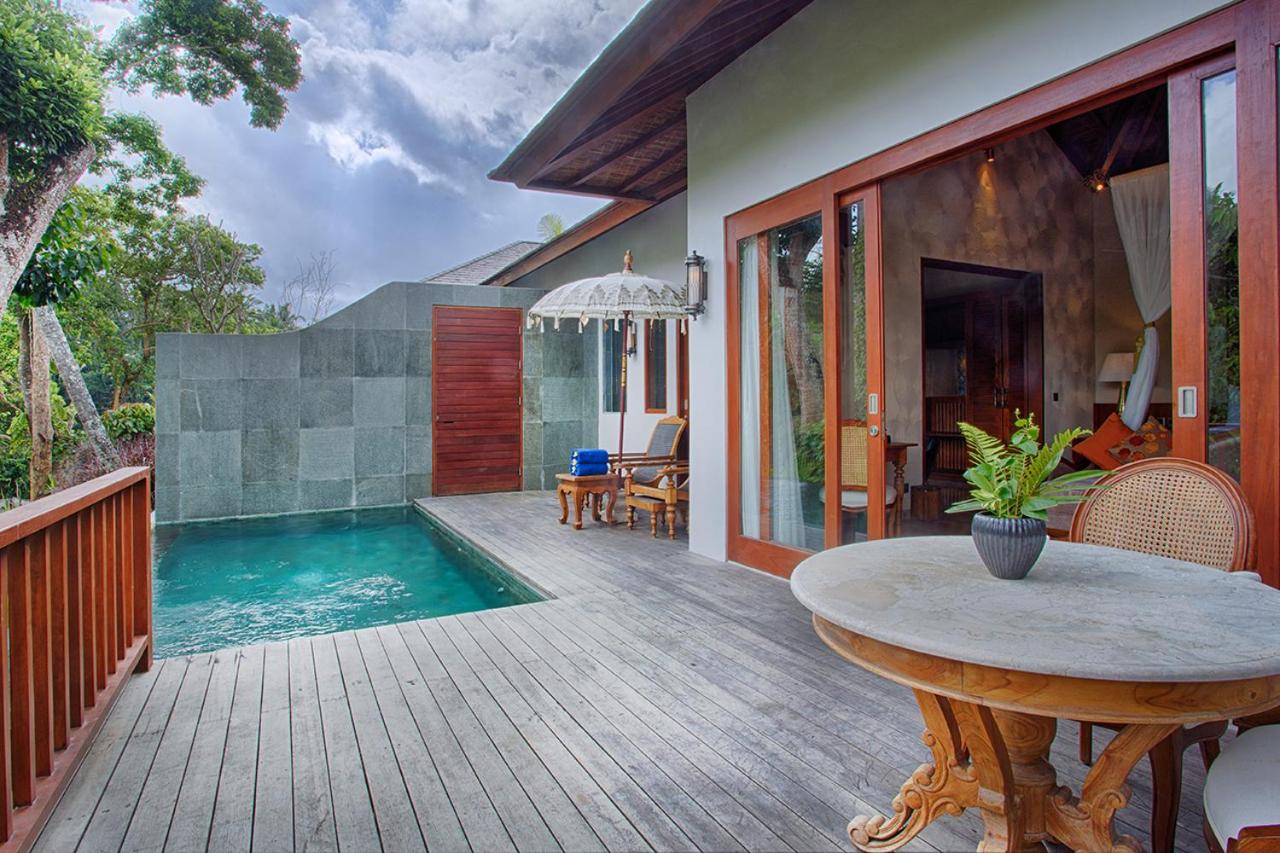 Family Pool Suite