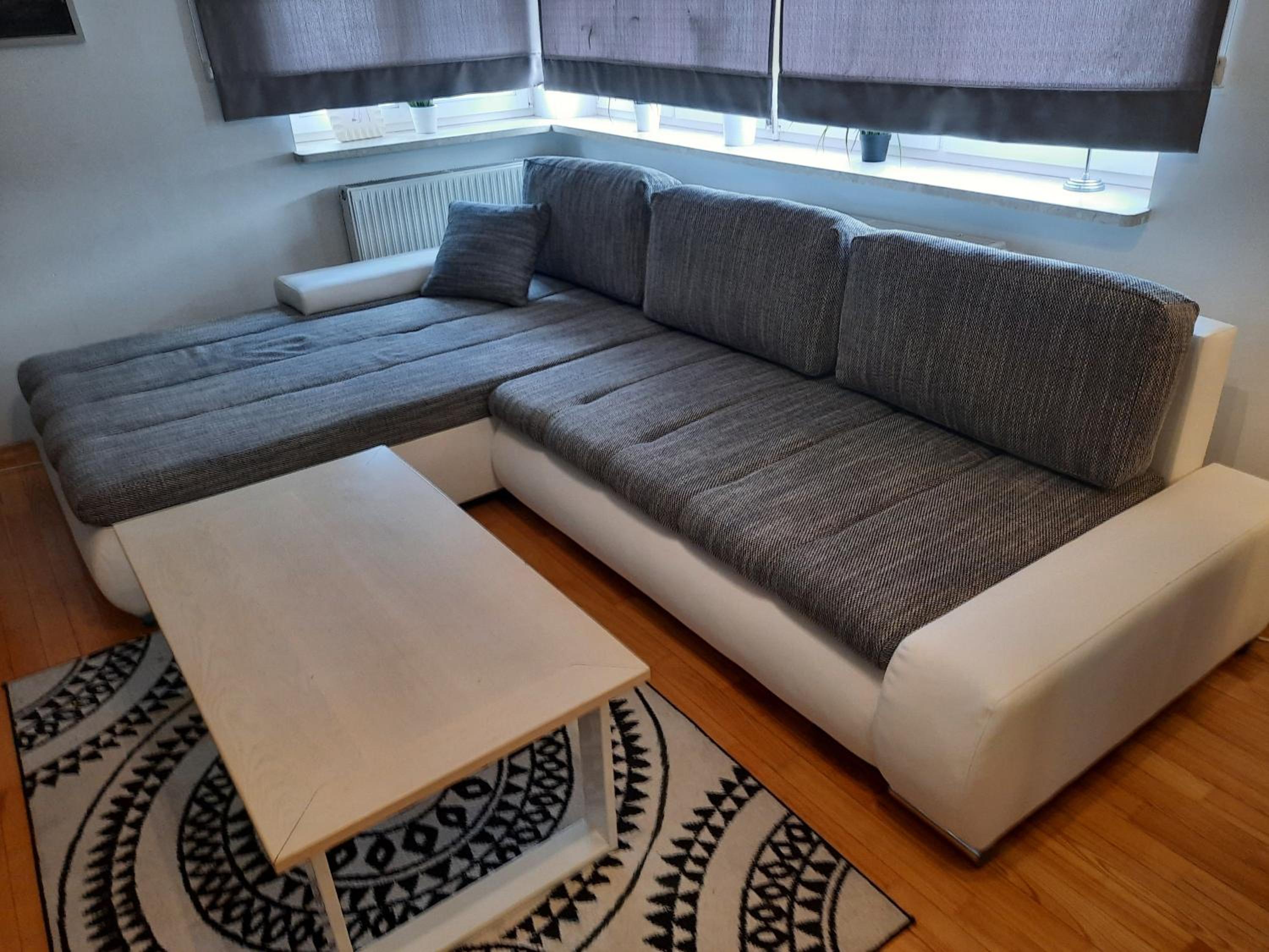 One-Bedroom Apartment - Photo 28