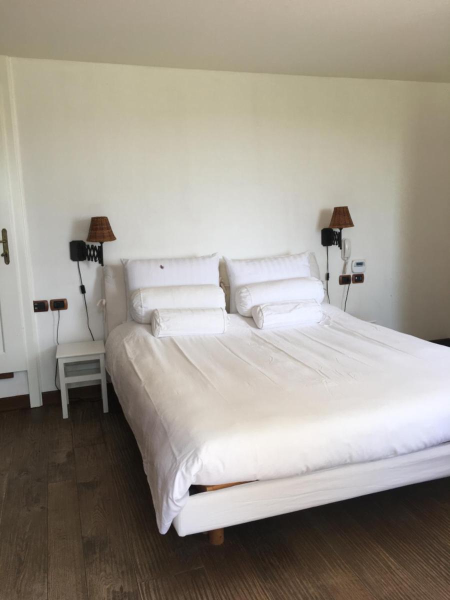 King Room with Spa Bath