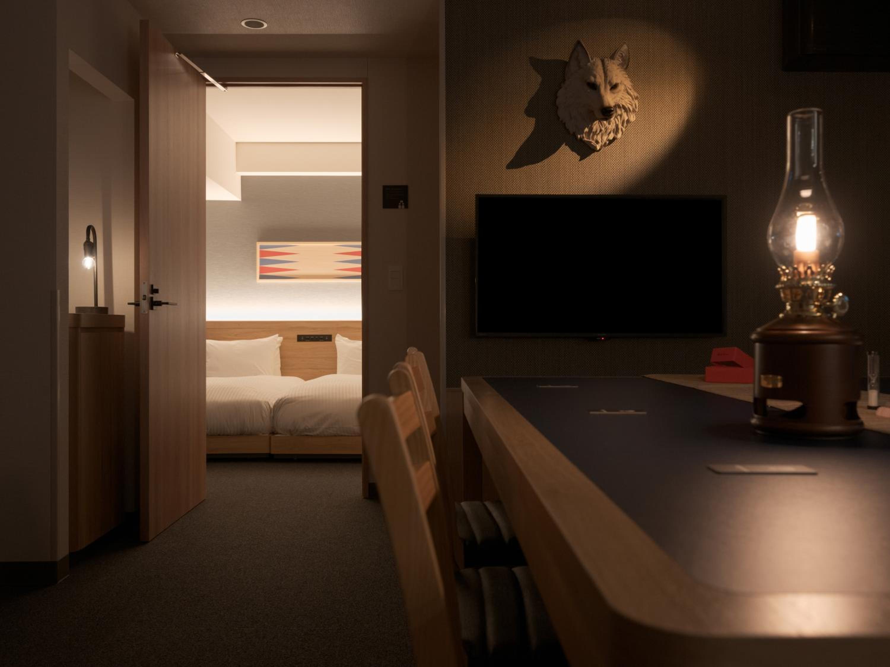 Werewolf and Murder Mystery Room