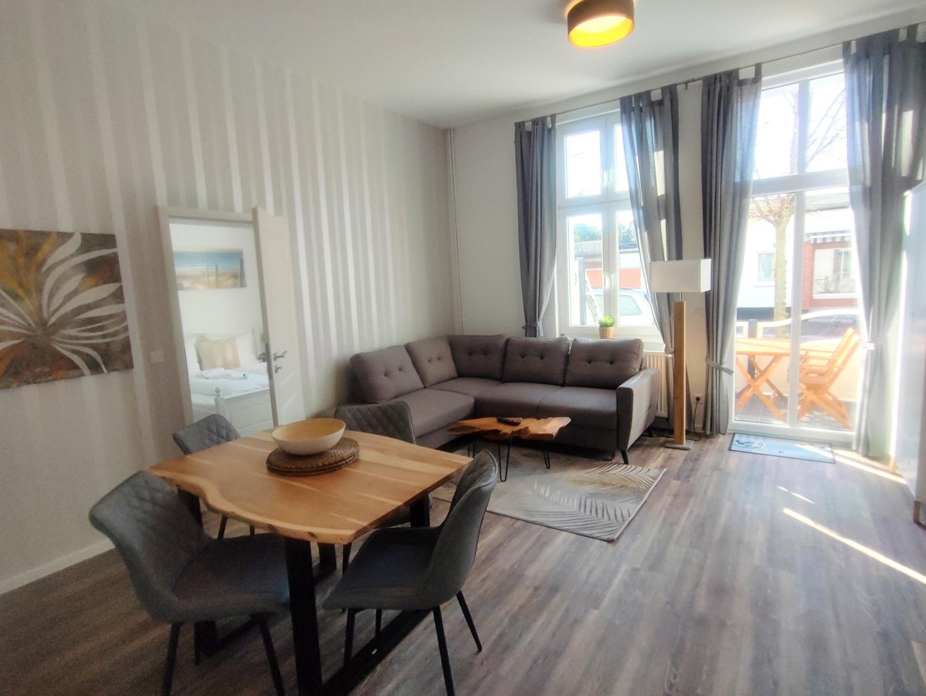One-Bedroom Apartment 1 ground floor photo 1