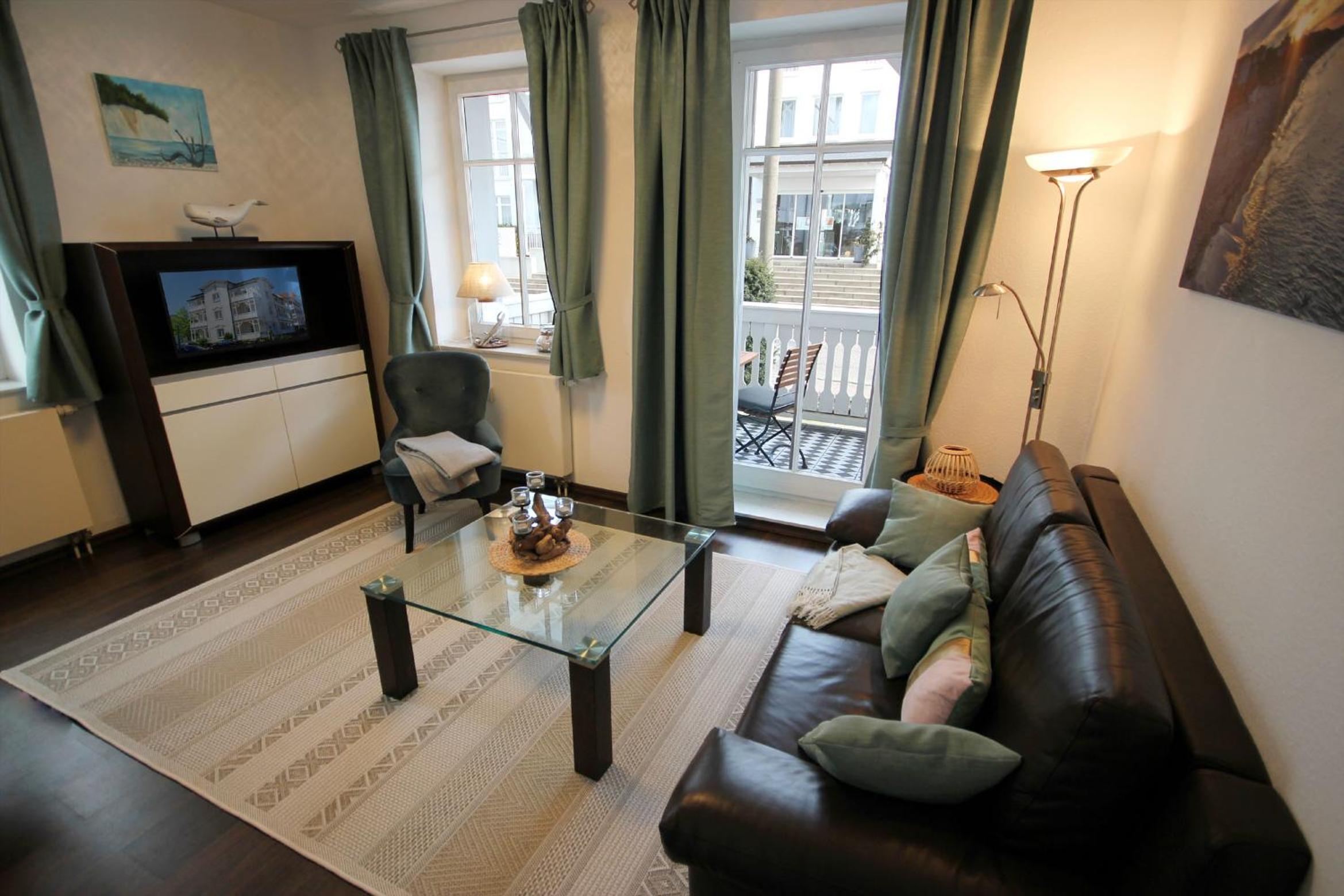 Apartment photo 1